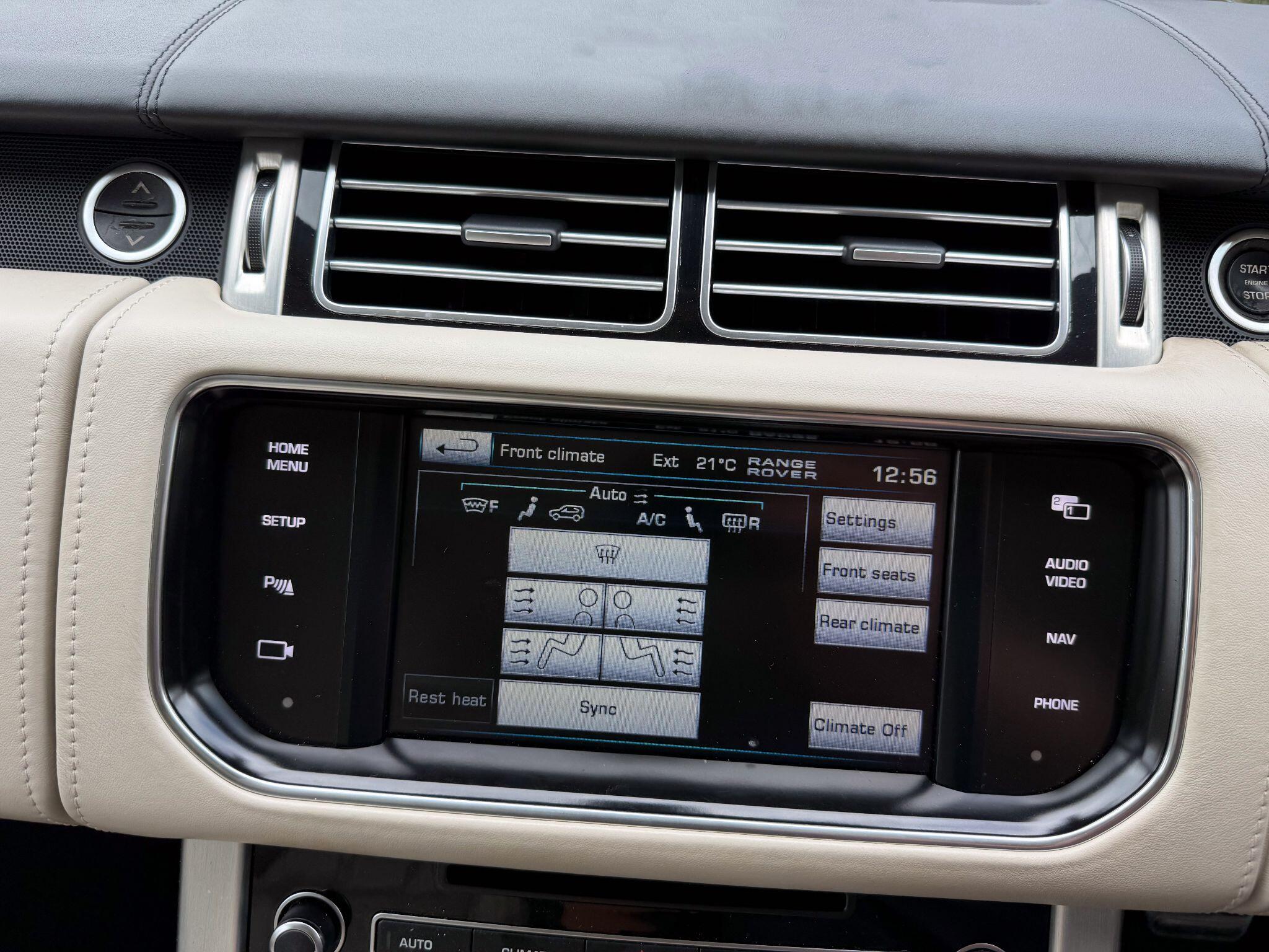 Land Rover Range Rover view 33
