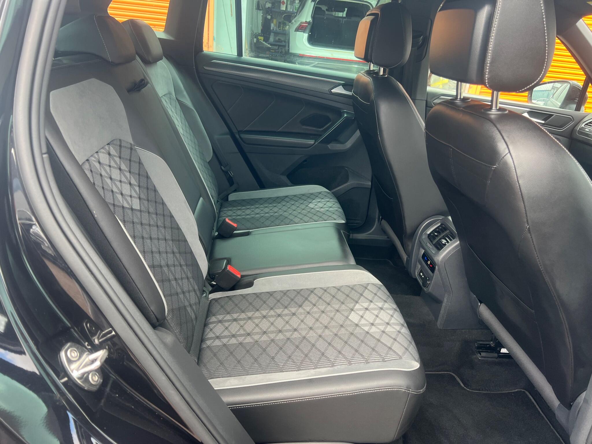 Volkswagen Tiguan view 16