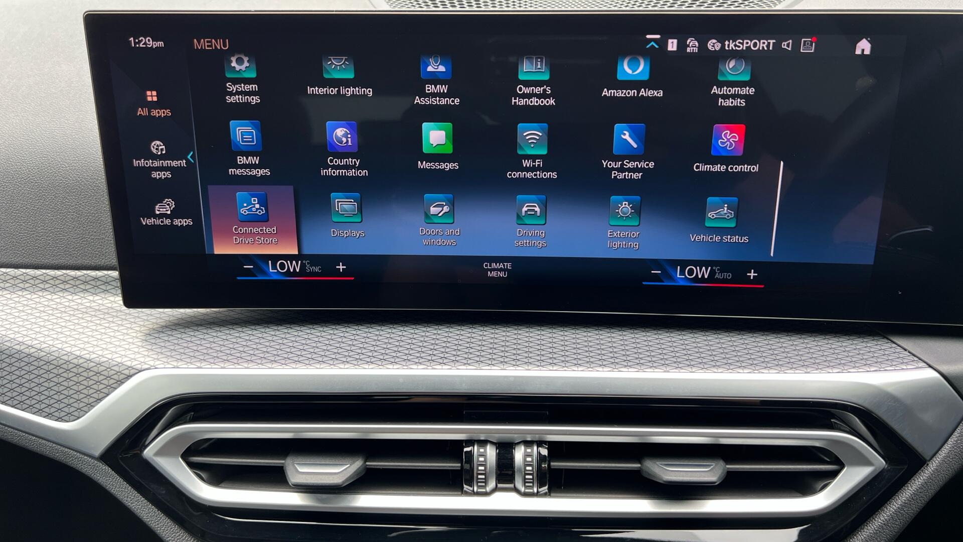 BMW 3 Series view 33