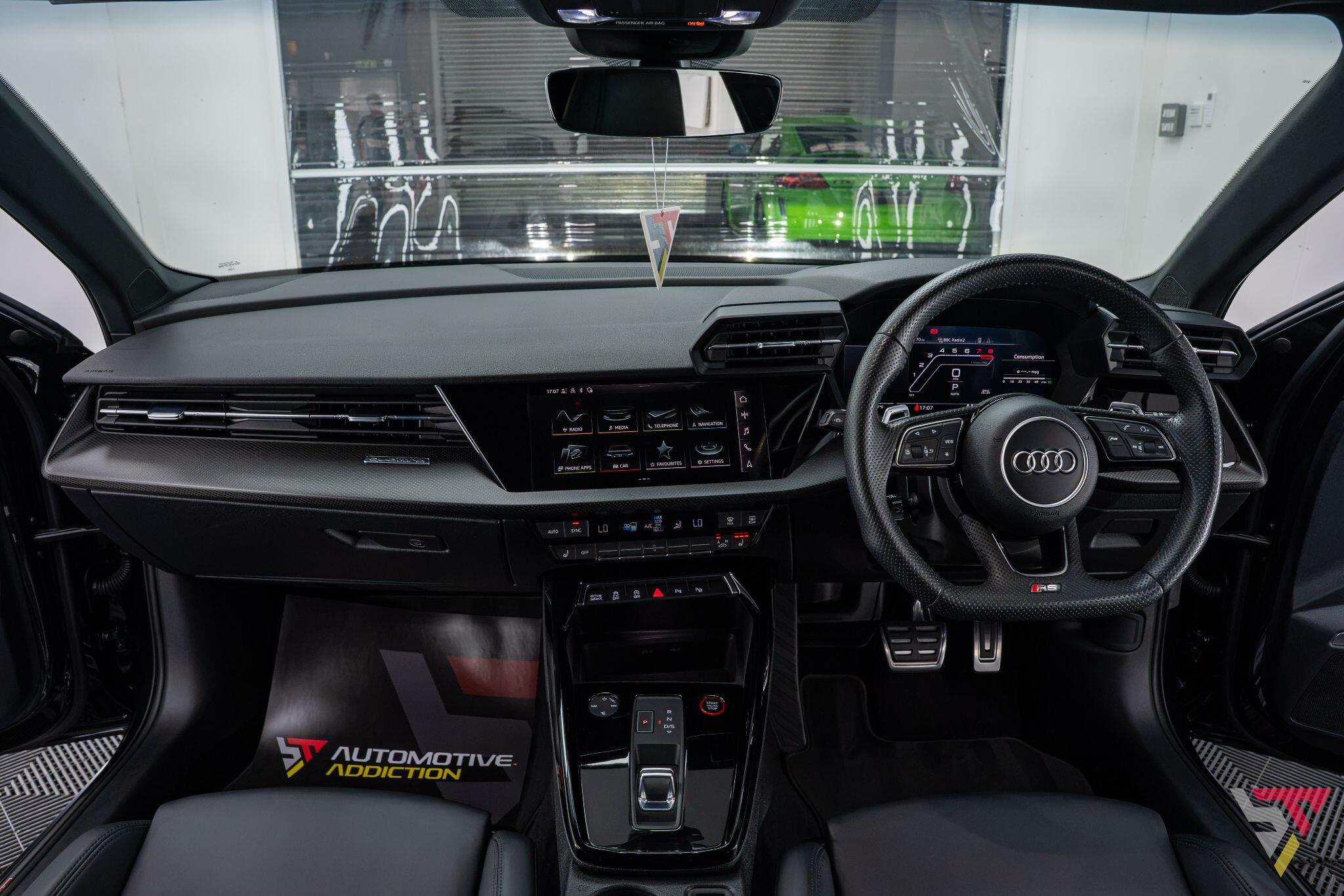 Audi RS3 view 37