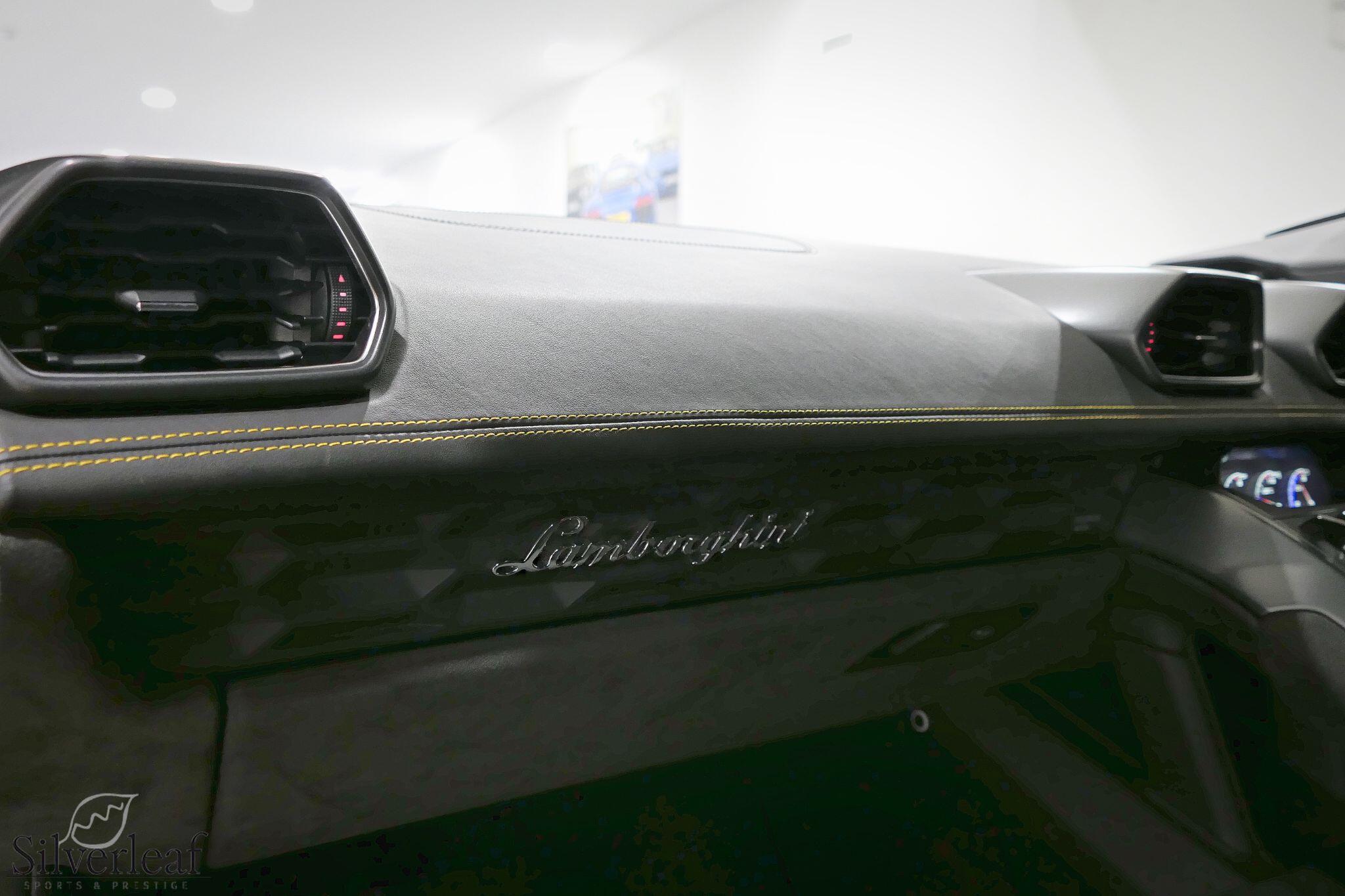 Lamborghini LP 610-4 view 19