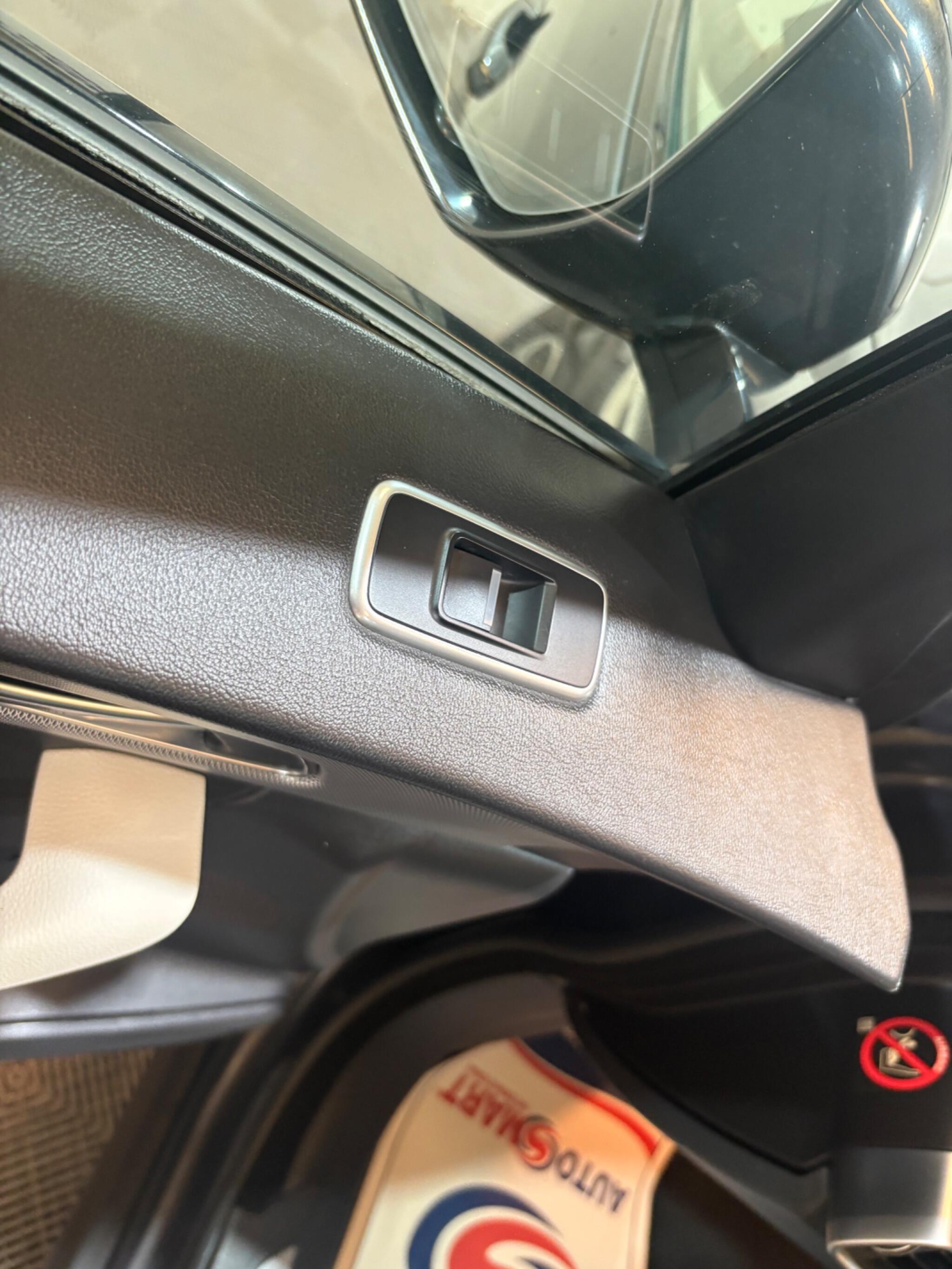 Jaguar F-Pace view 78