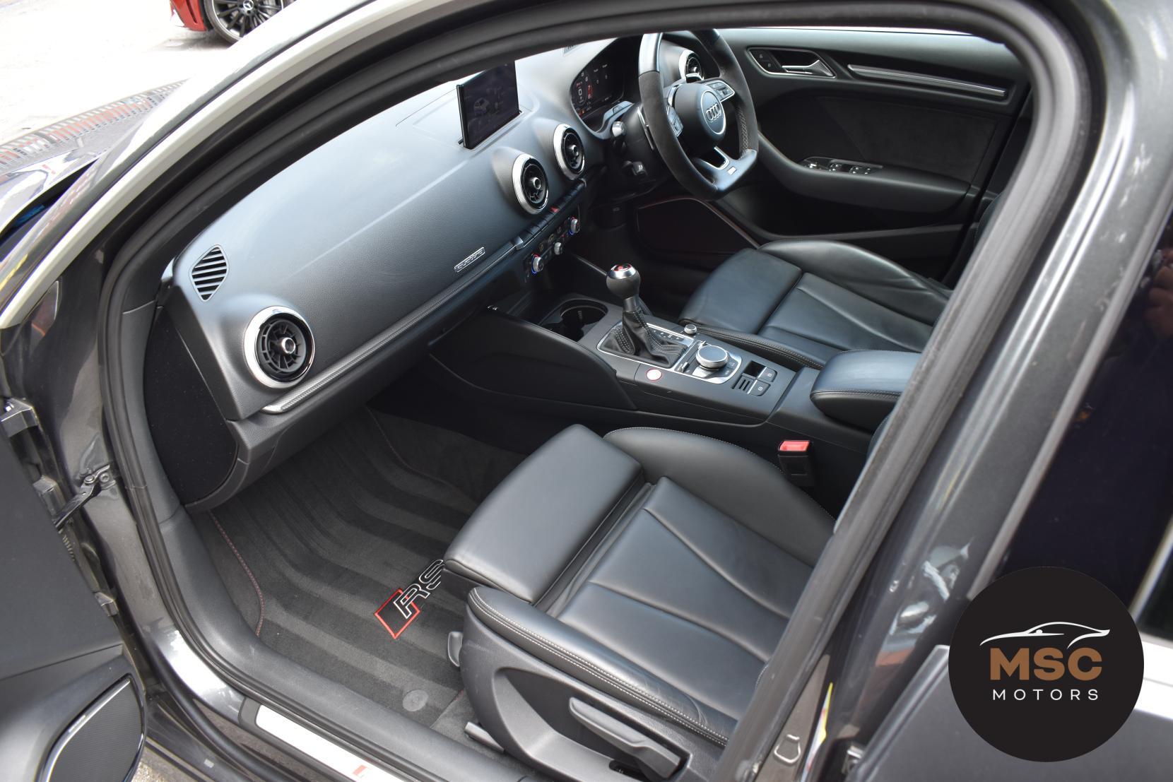 Audi RS3 view 45