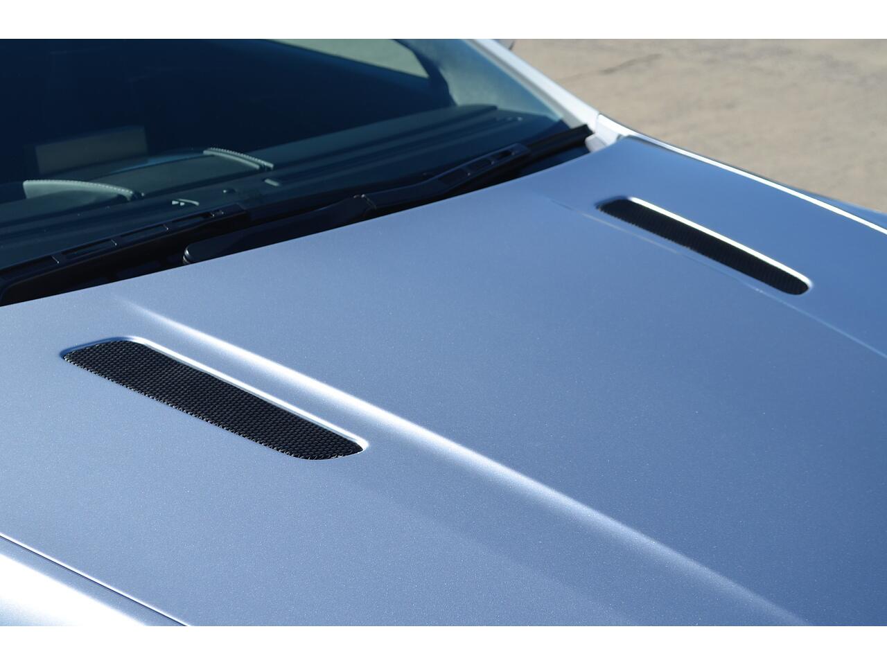 Aston Martin Vantage view 52