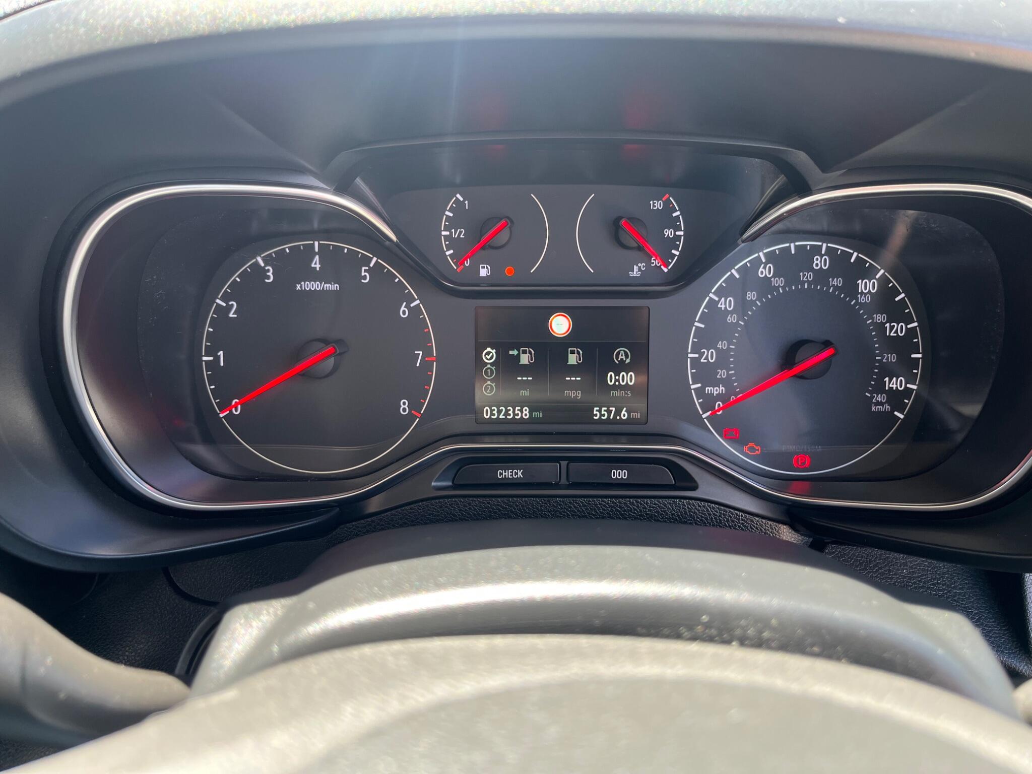 Vauxhall Combo Life view 19