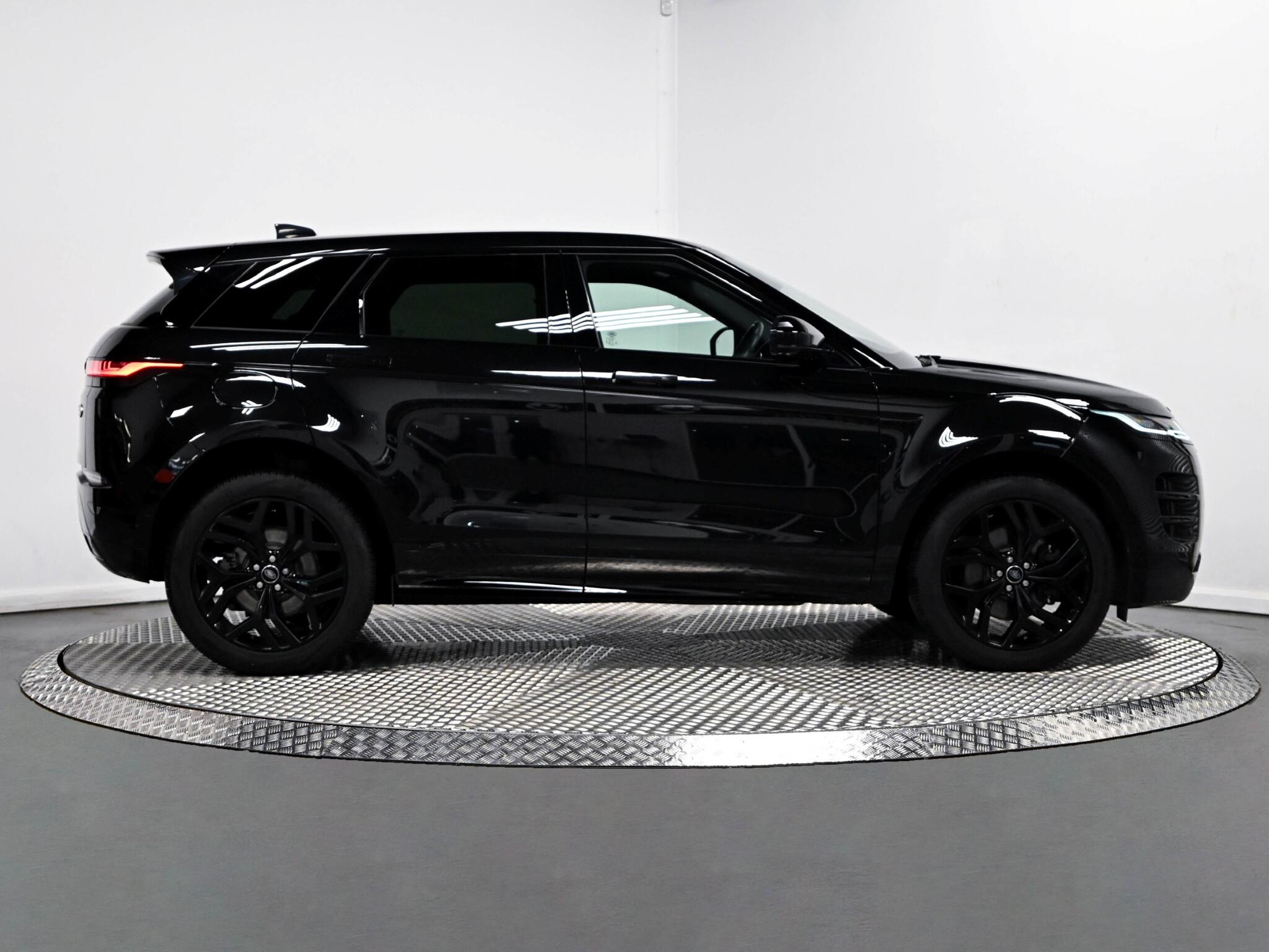 Land Rover Range Rover Evoque view 8