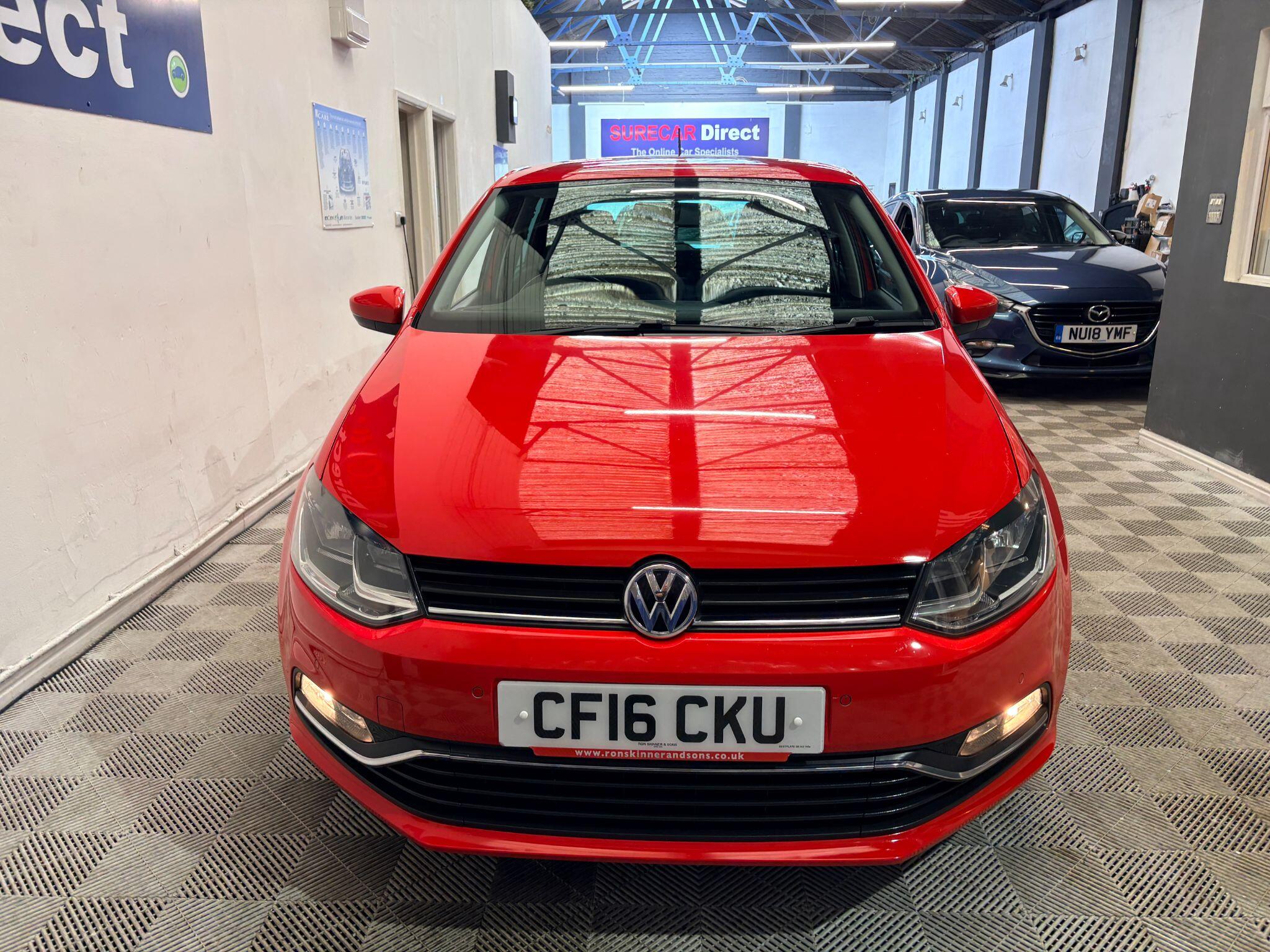 Volkswagen Polo view 8
