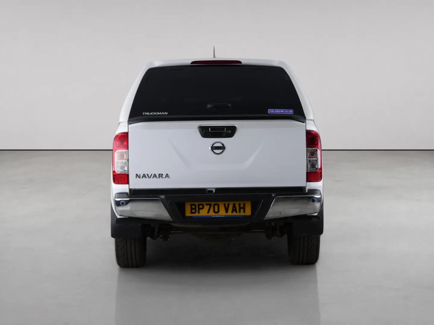 Nissan Navara view 6