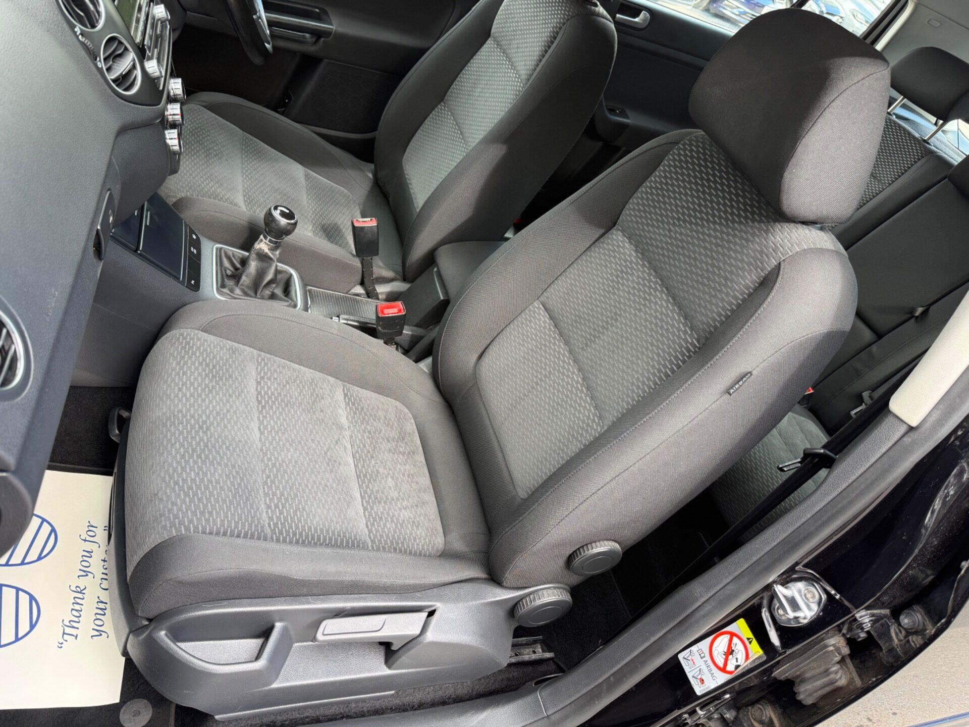 Volkswagen Golf Plus view 23