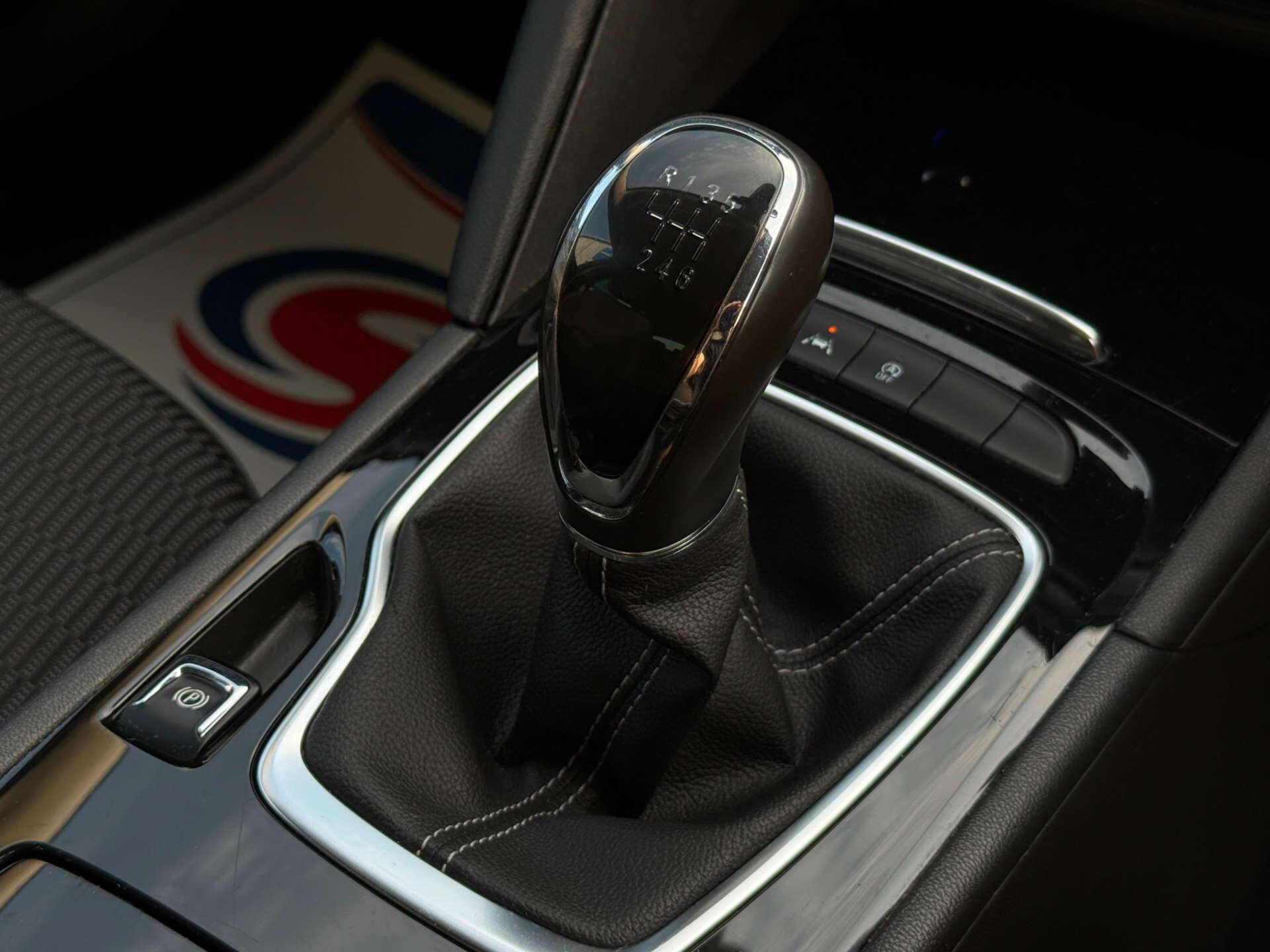 Vauxhall Insignia view 66
