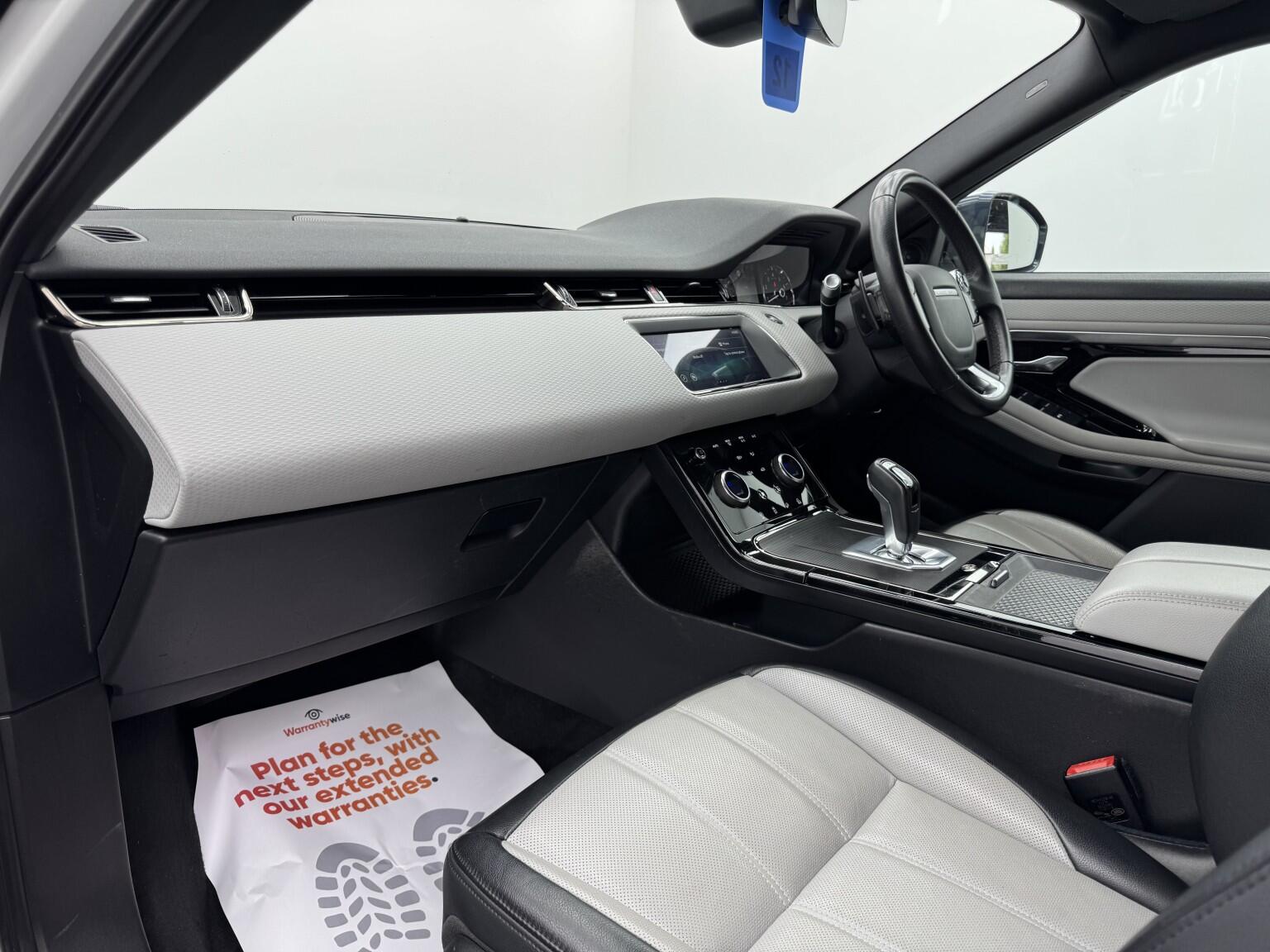 Land Rover Range Rover Evoque view 28