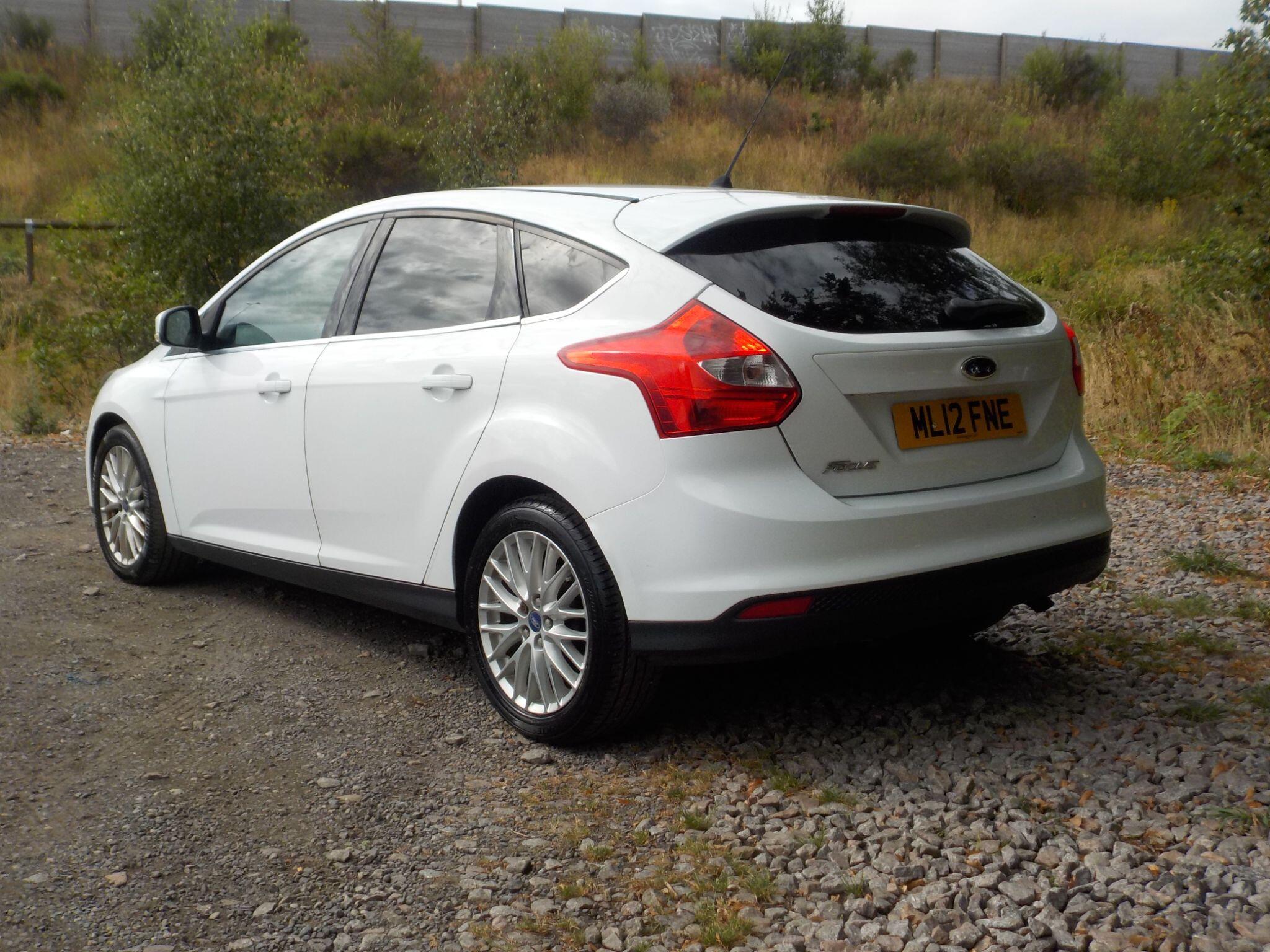 Ford Focus 1.6 Zetec Euro 5 5dr