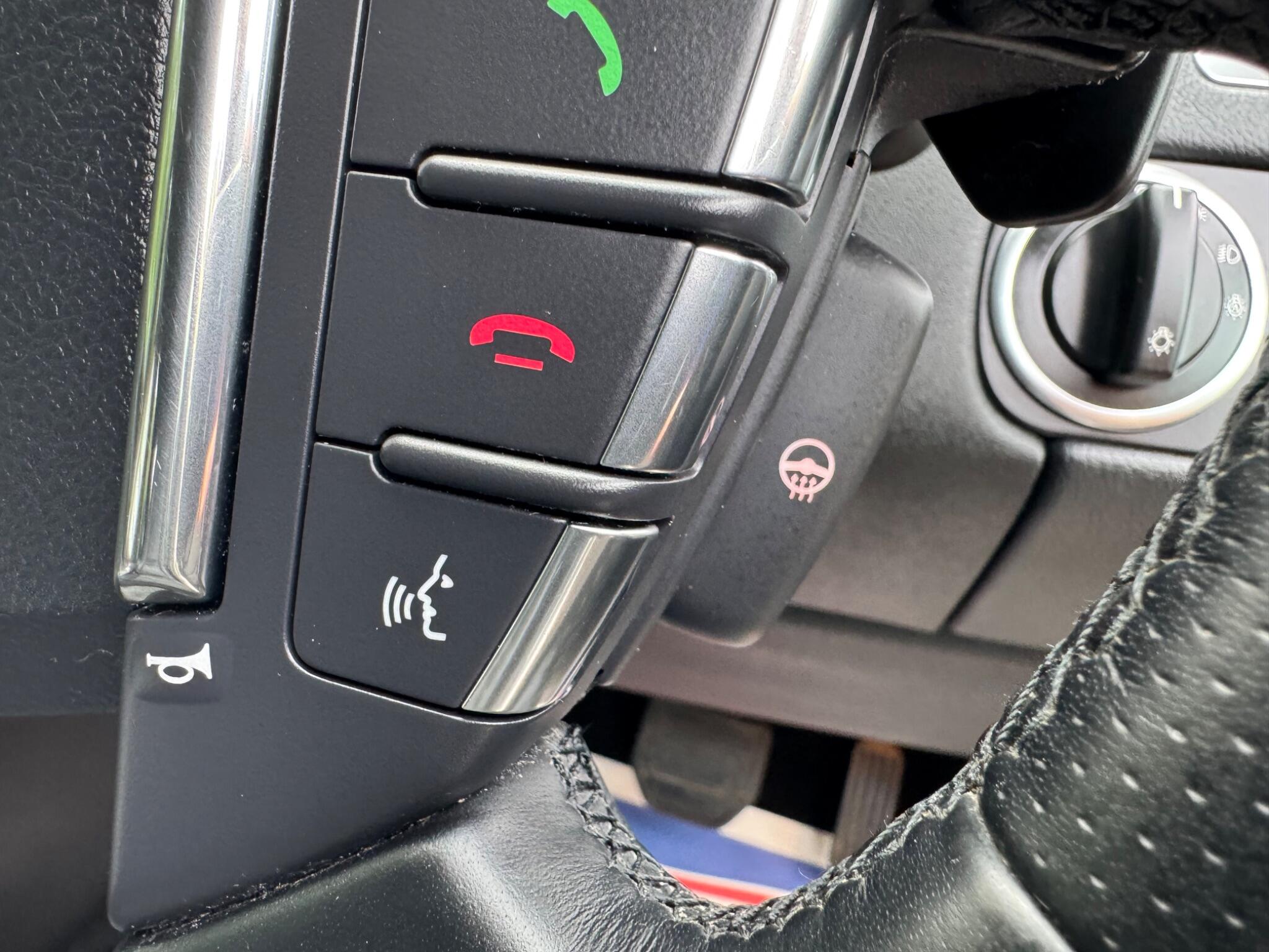 Land Rover Range Rover Sport view 18
