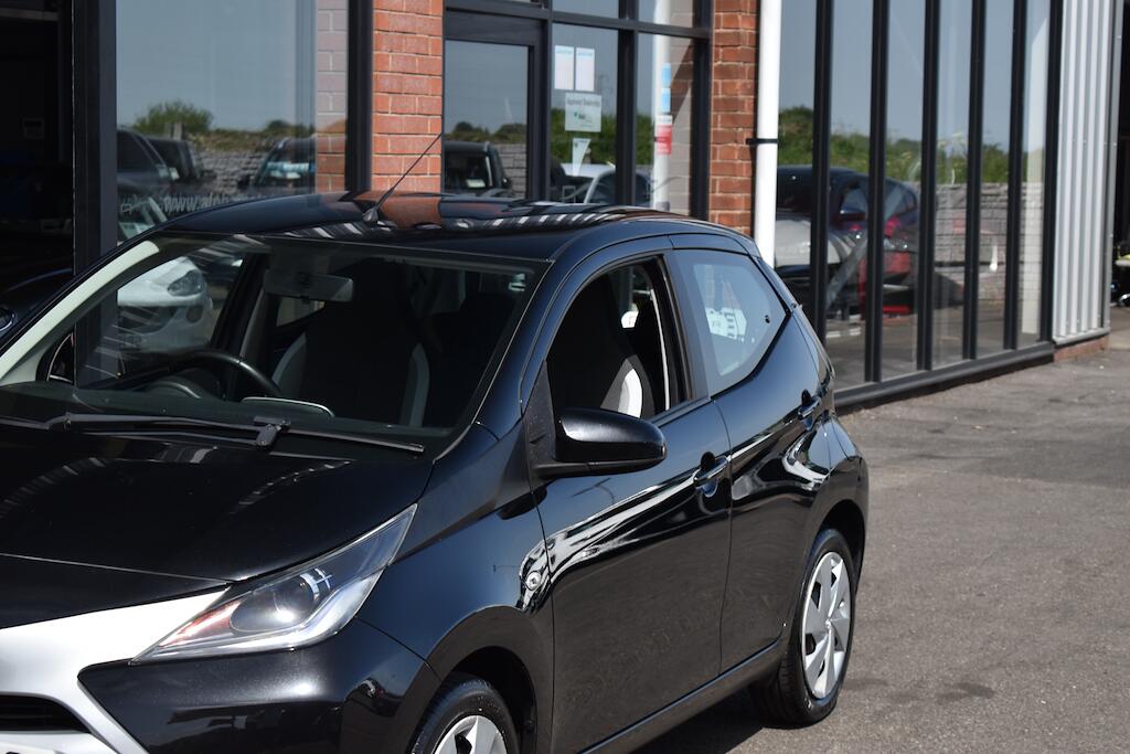 Toyota Aygo view 22