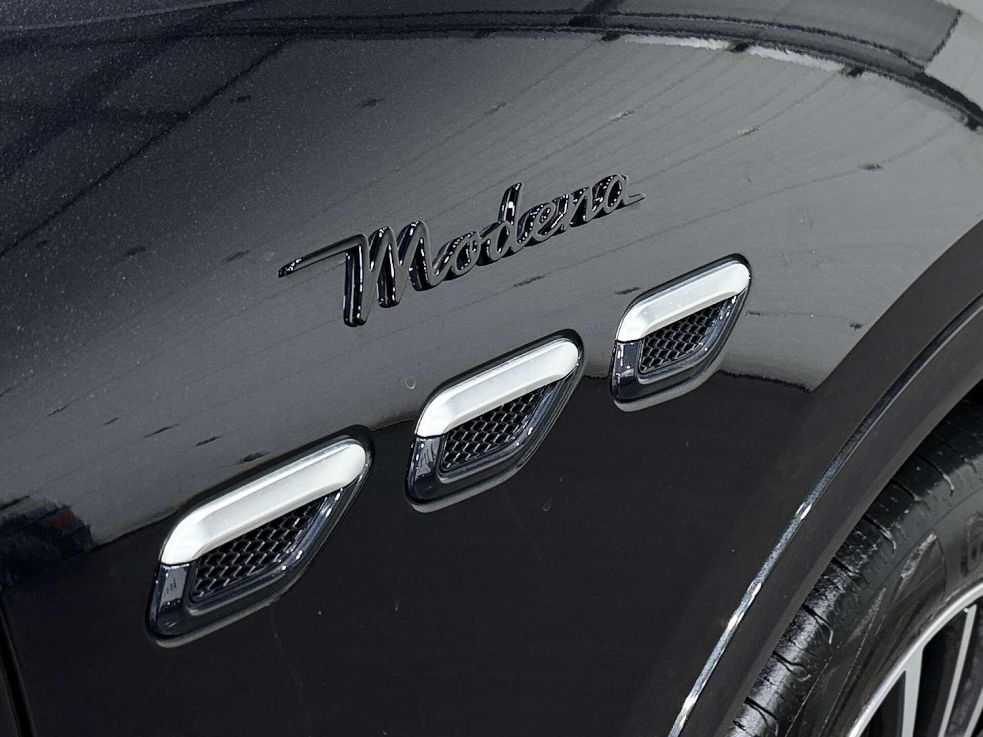 Maserati Grecale view 30