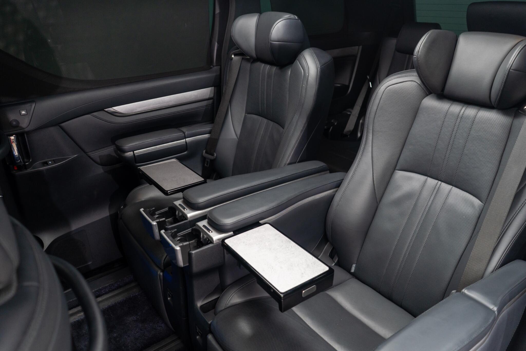 Toyota Alphard view 41