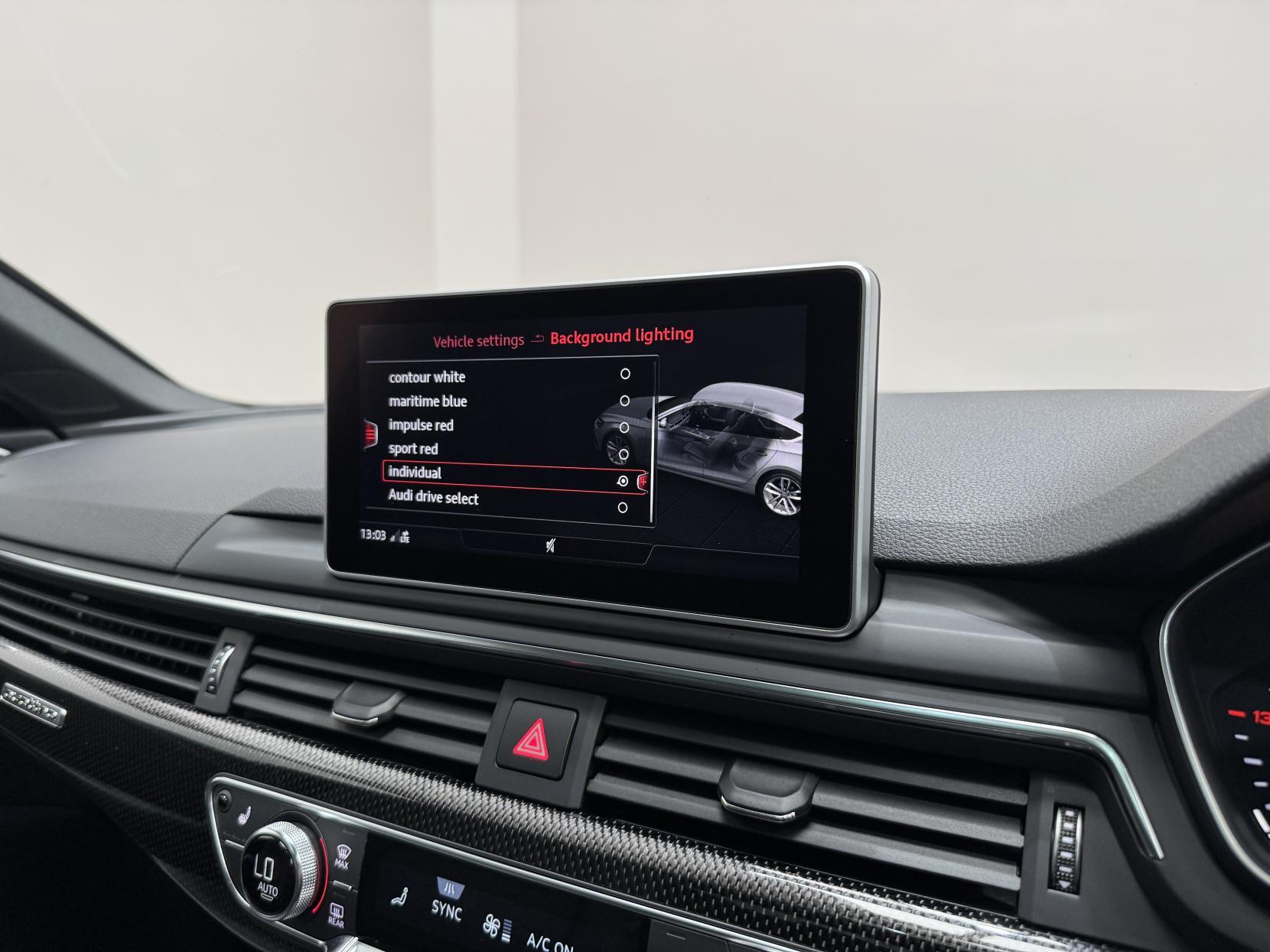 Audi S5 view 37