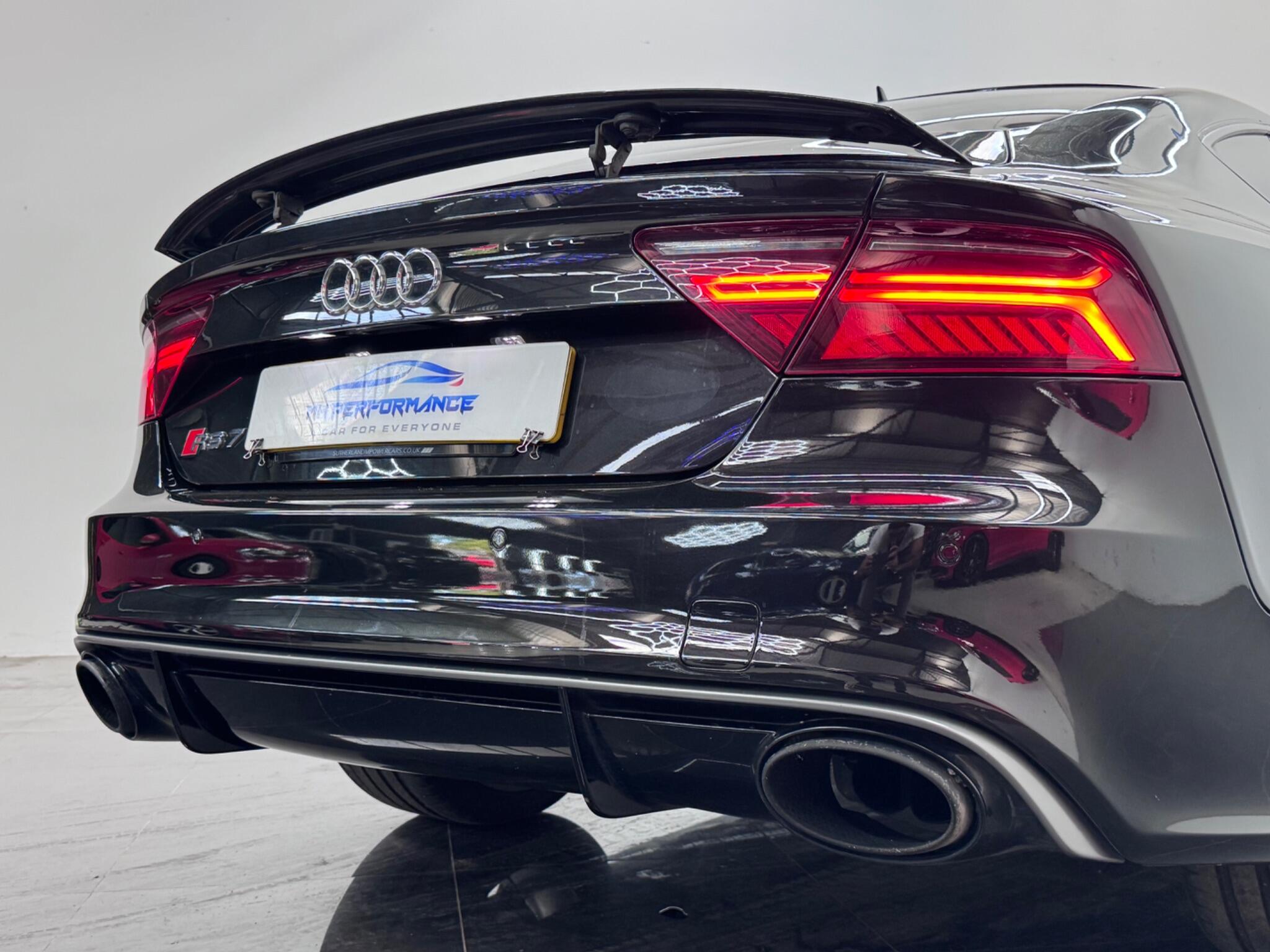 Audi RS7 view 36