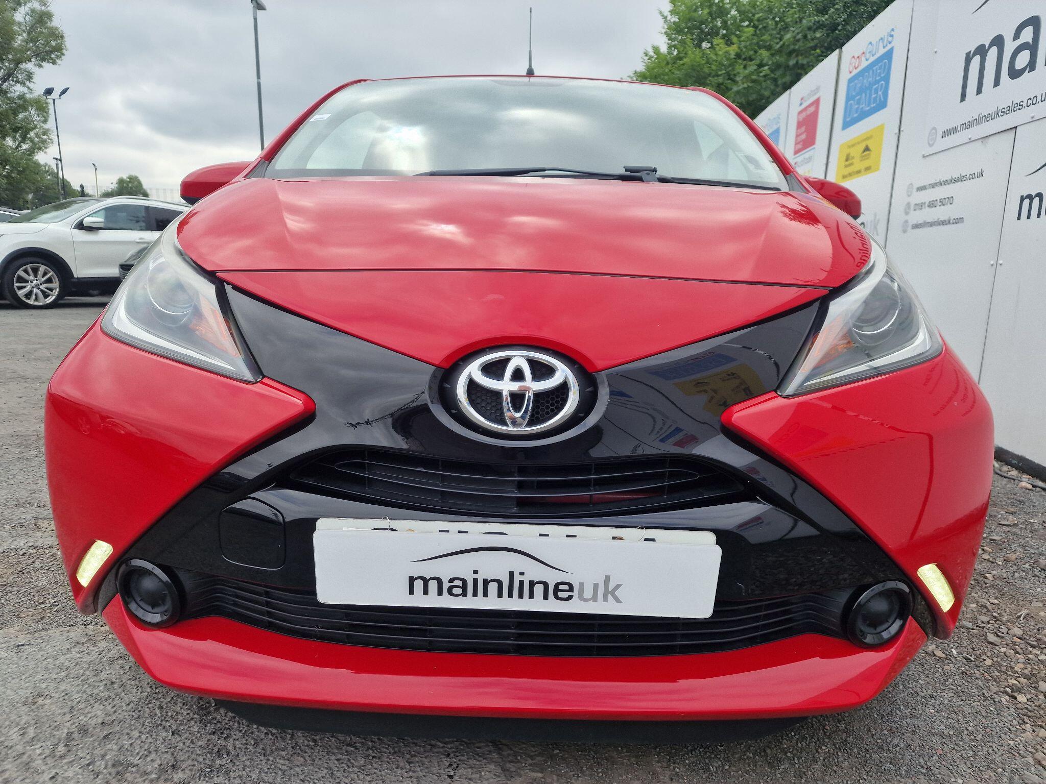Toyota Aygo view 11