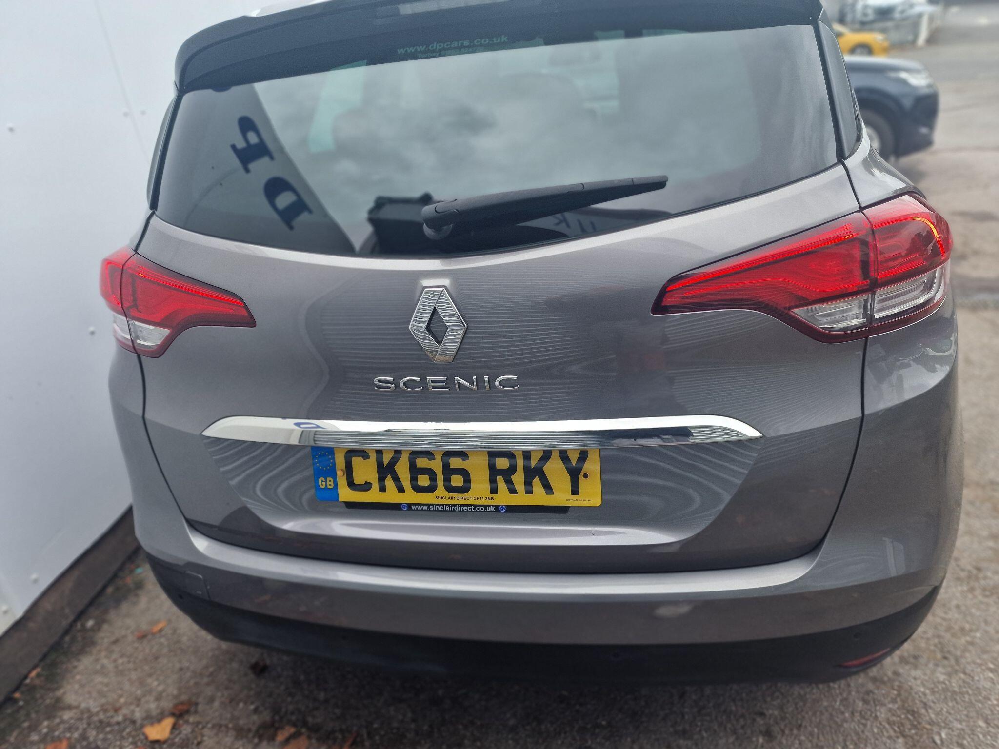 Renault Scenic view 46