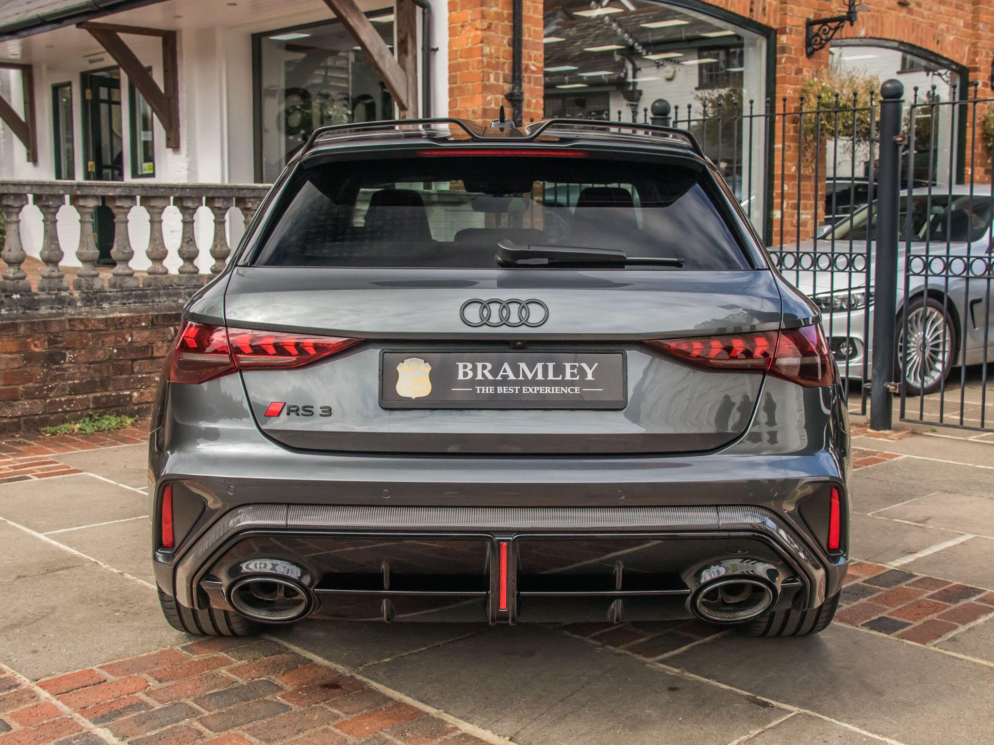 Audi RS3 view 8