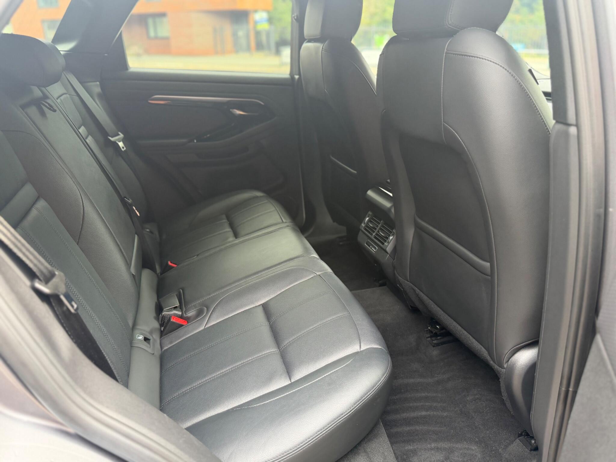 Land Rover Range Rover Evoque view 33
