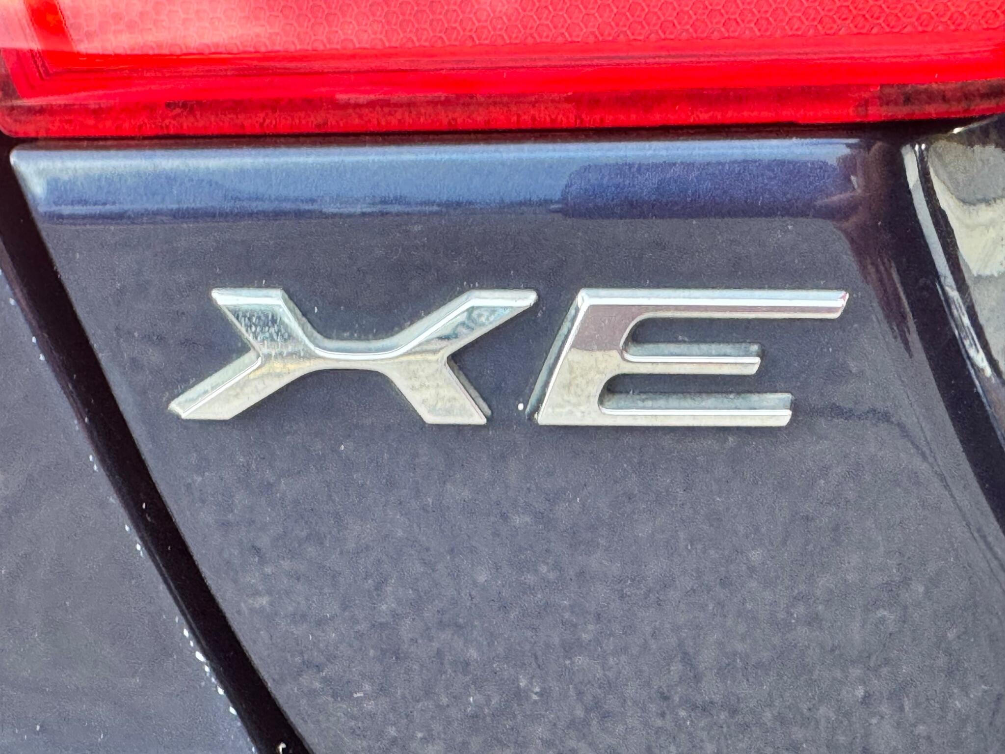 Jaguar Xe view 48