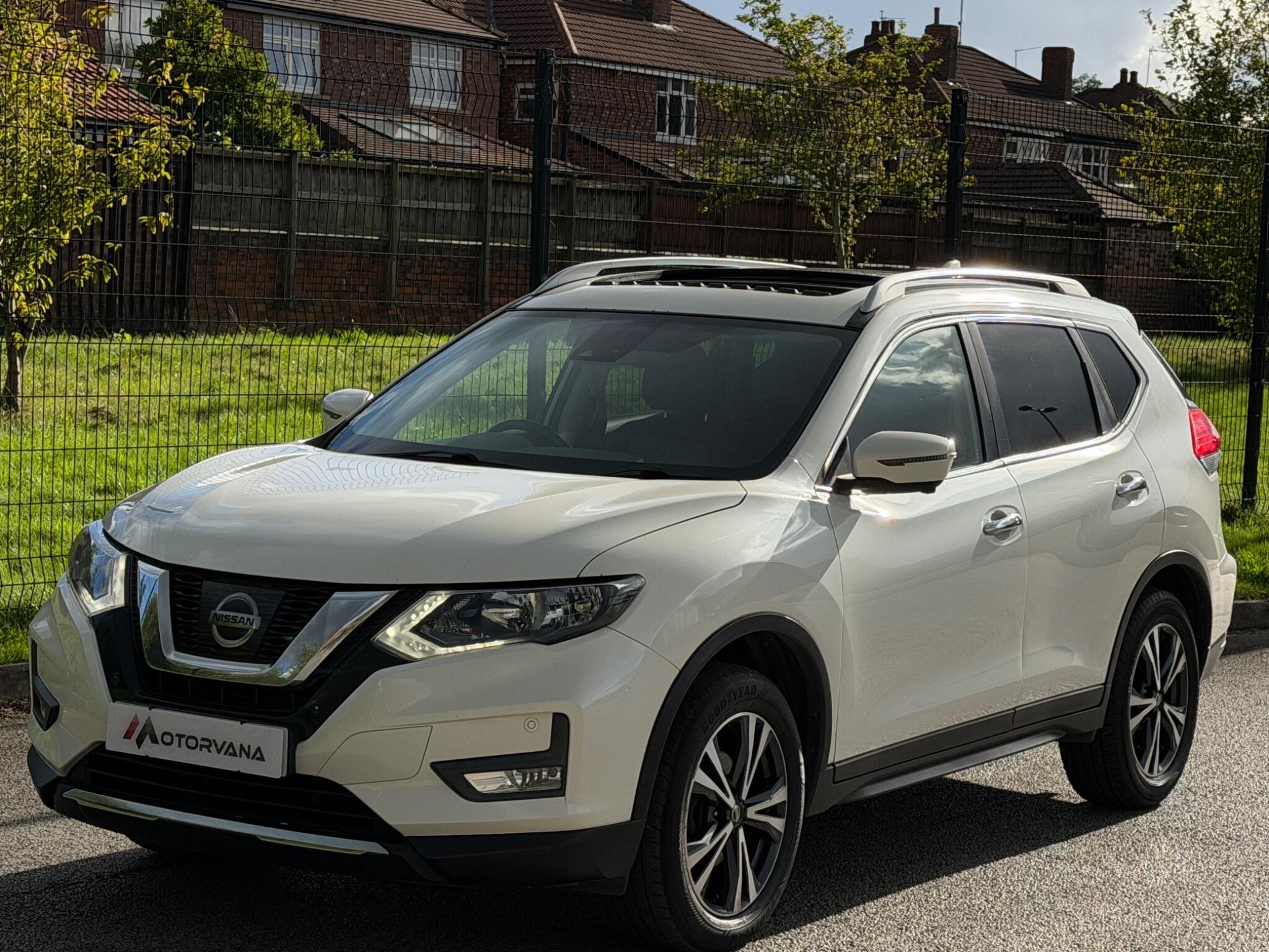 Nissan X-Trail view 8