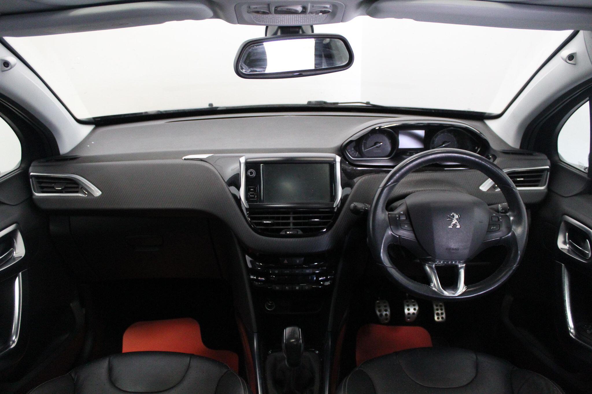 Peugeot 2008 view 30
