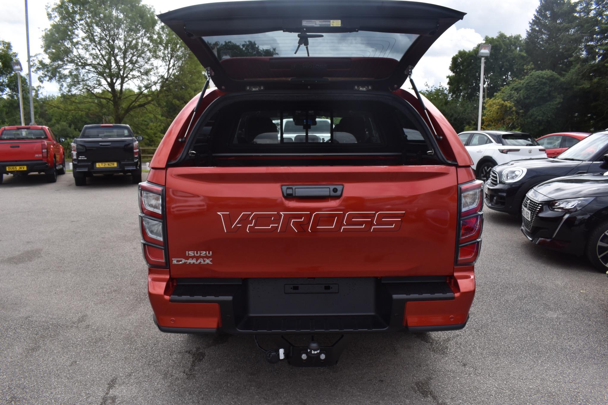 D-Max - 1.9 TD V-Cross Auto 4WD Euro 6 (s/s) 4dr - Image 5