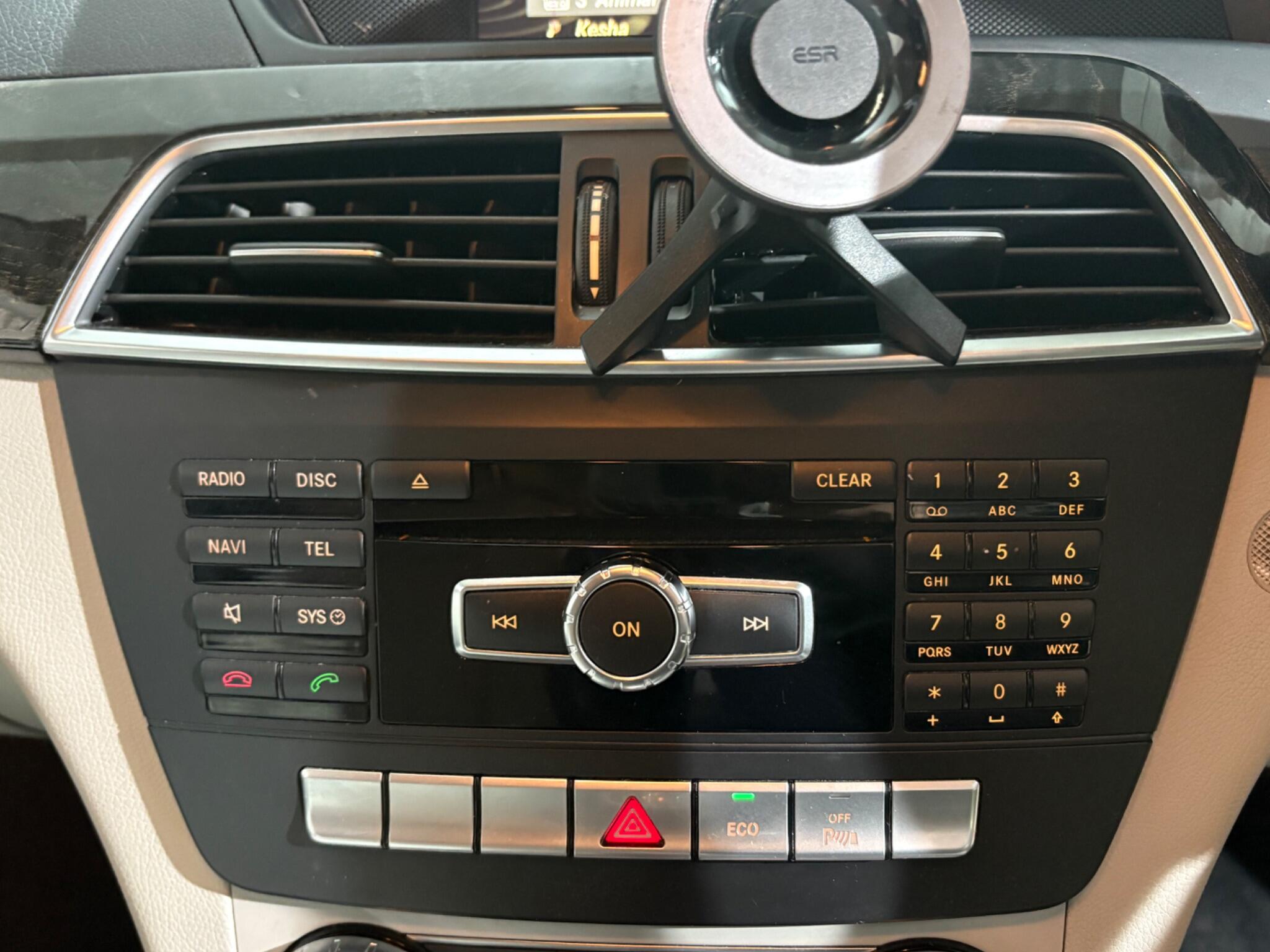2012 Mercedes-Benz C Class image 35