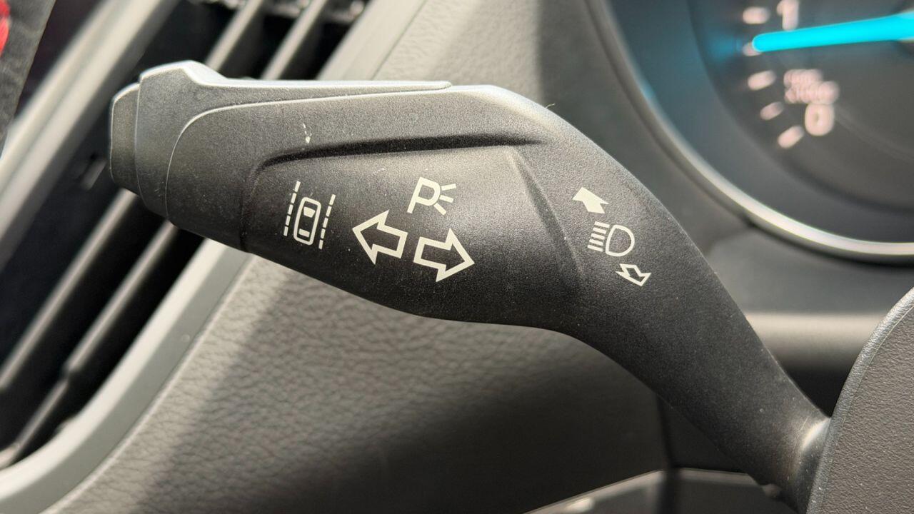 Ford Kuga view 31