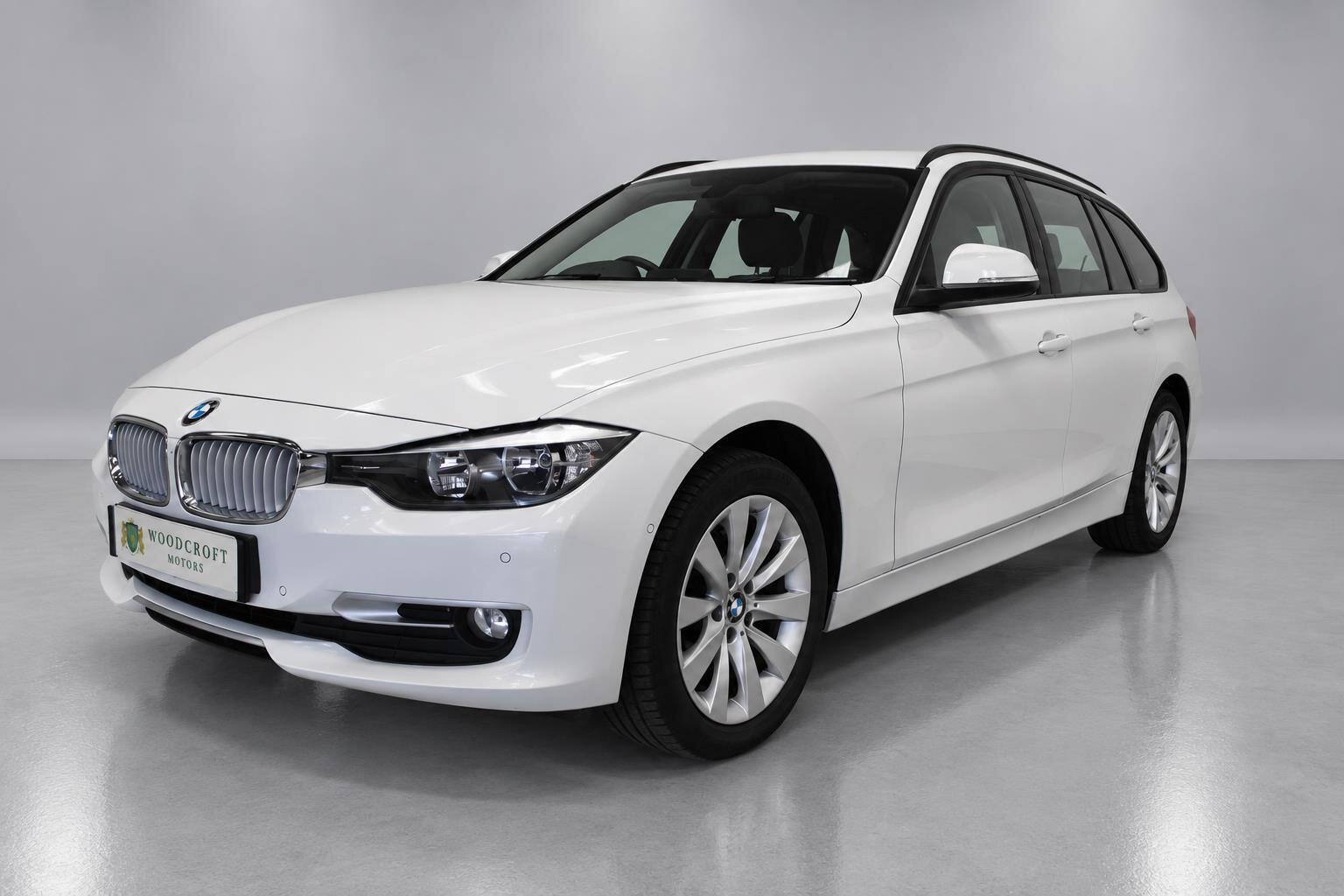 BMW 3 Series view 2