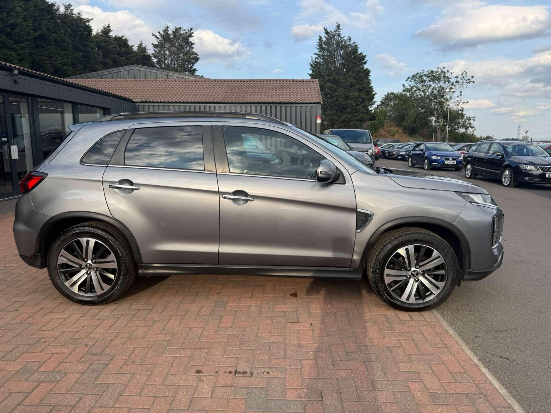 Mitsubishi Asx view 4