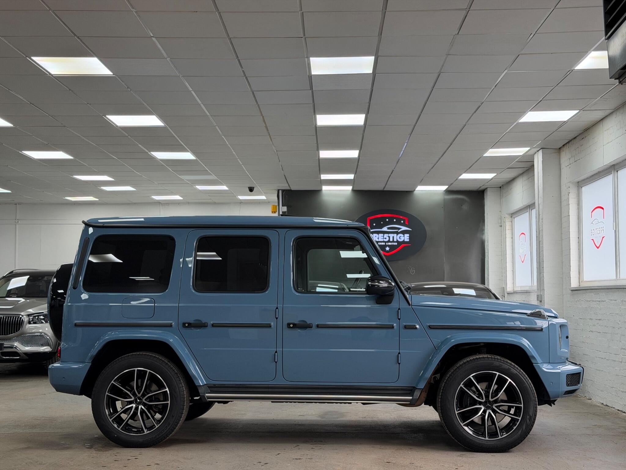 Mercedes-Benz G-Class view 14