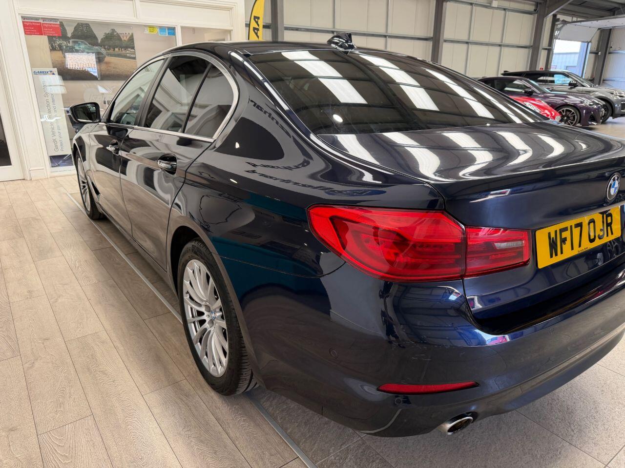 BMW 5 Series view 46