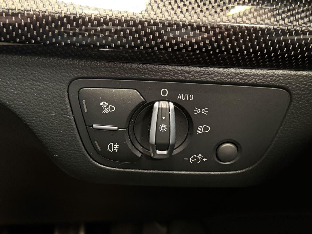 Audi SQ5 view 44