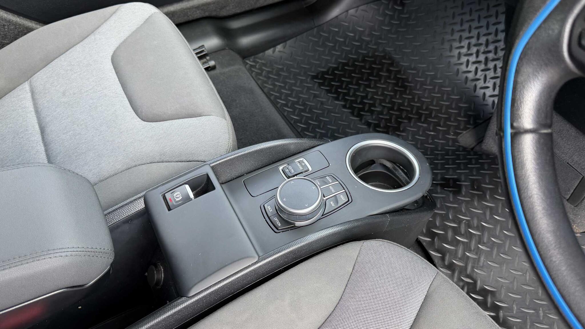 BMW i3 view 8