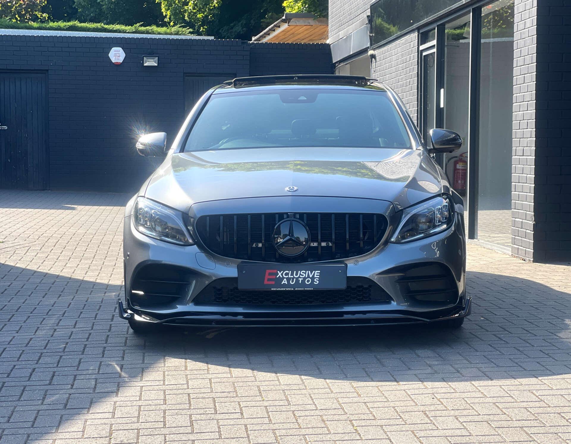 Mercedes-Benz C Class view 8