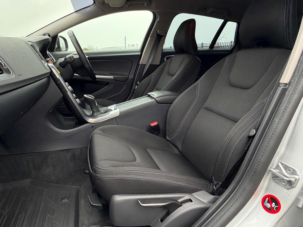 Volvo V60 view 18