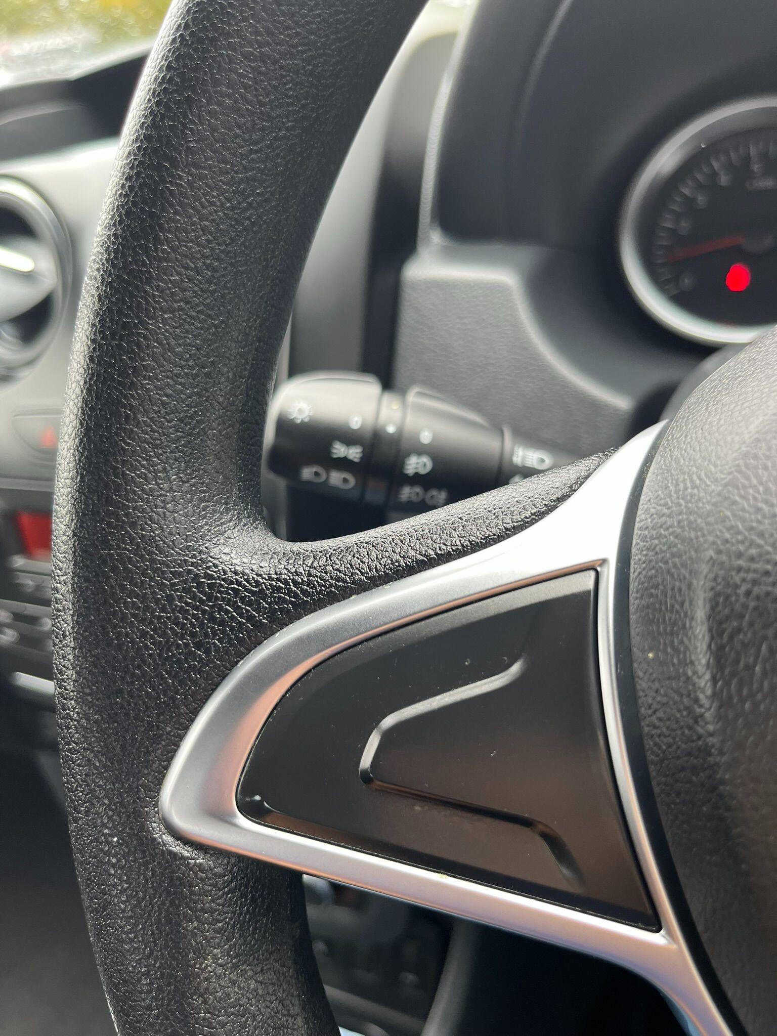 Dacia Duster view 16