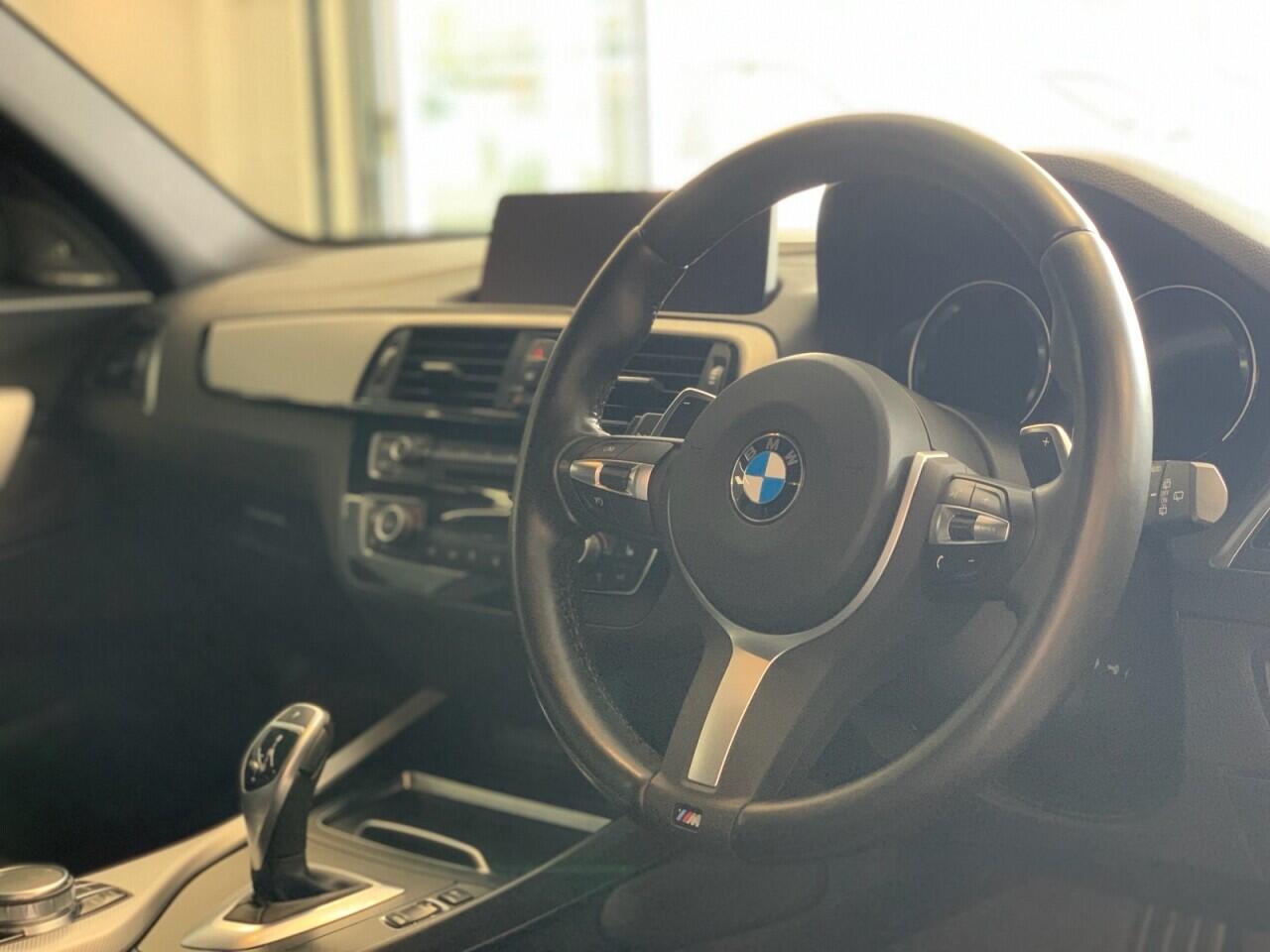 BMW 1 Series view 29