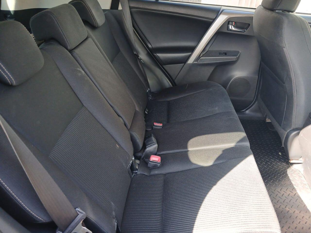 Toyota RAV4 view 29