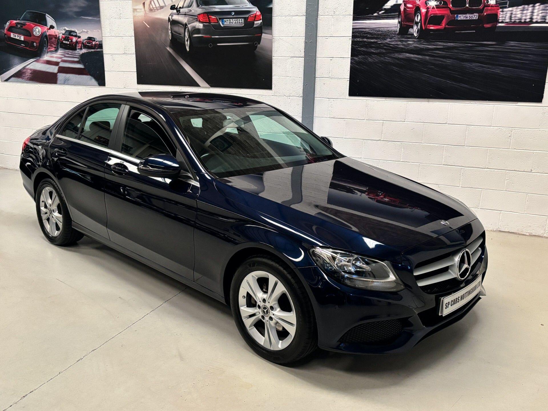 Mercedes-Benz C-Class view 21