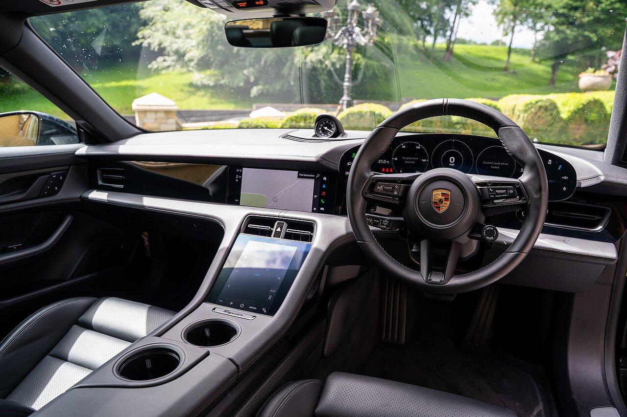 Porsche Taycan view 42