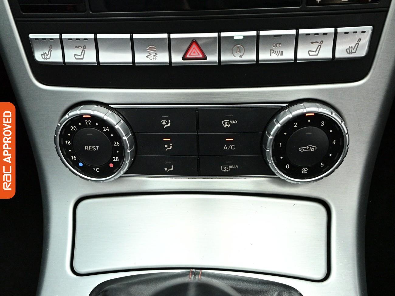 Mercedes-Benz SLK view 16