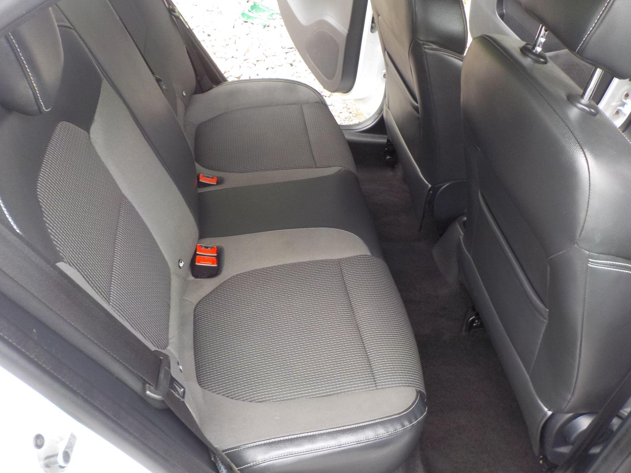 MG MG3 1.5 VTi-TECH Exclusive Euro 6 (s/s) 5dr