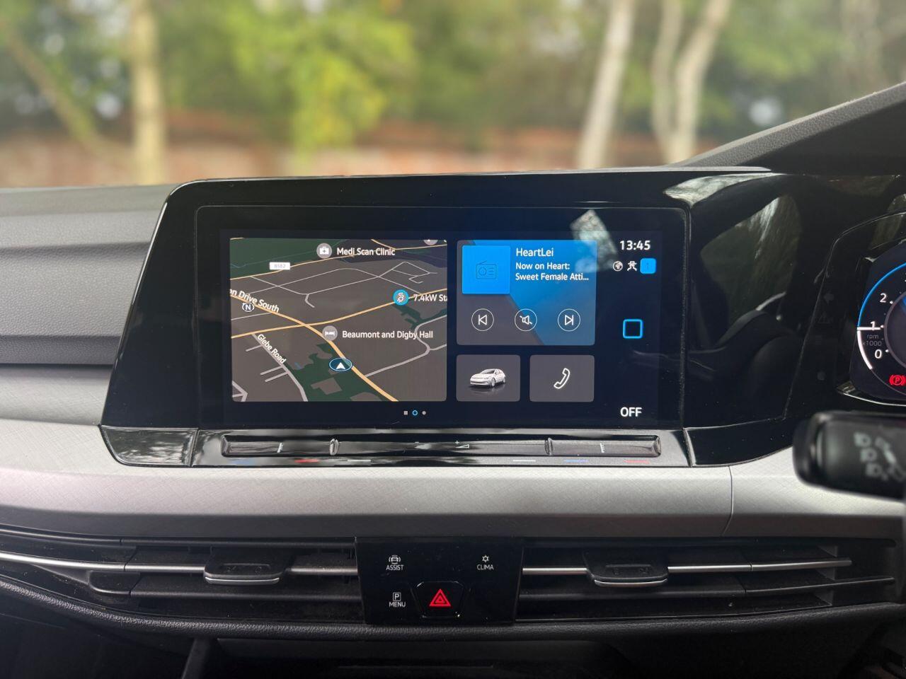 Volkswagen Golf view 20