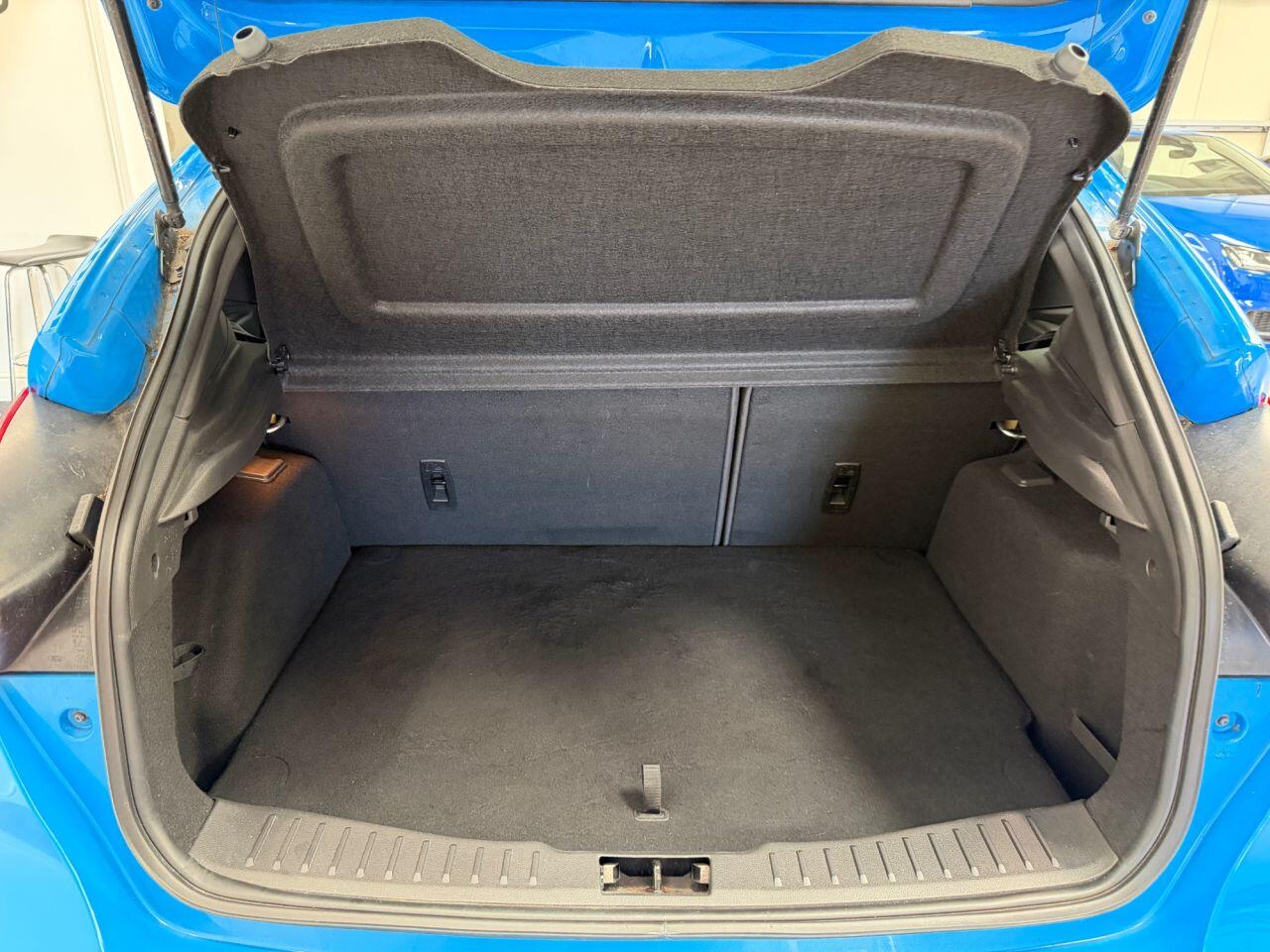 Ford Focus view 37