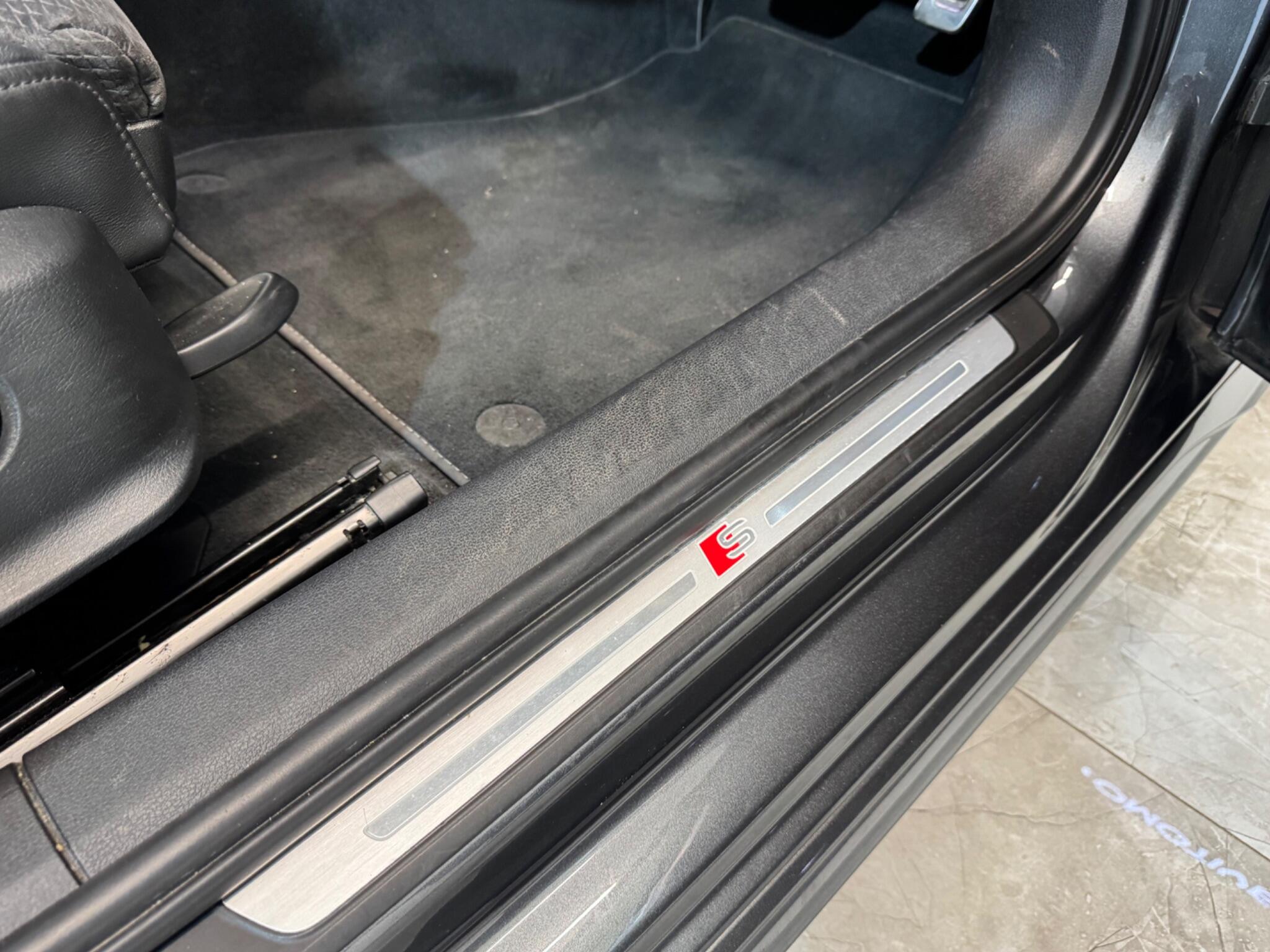 Audi A4 view 53